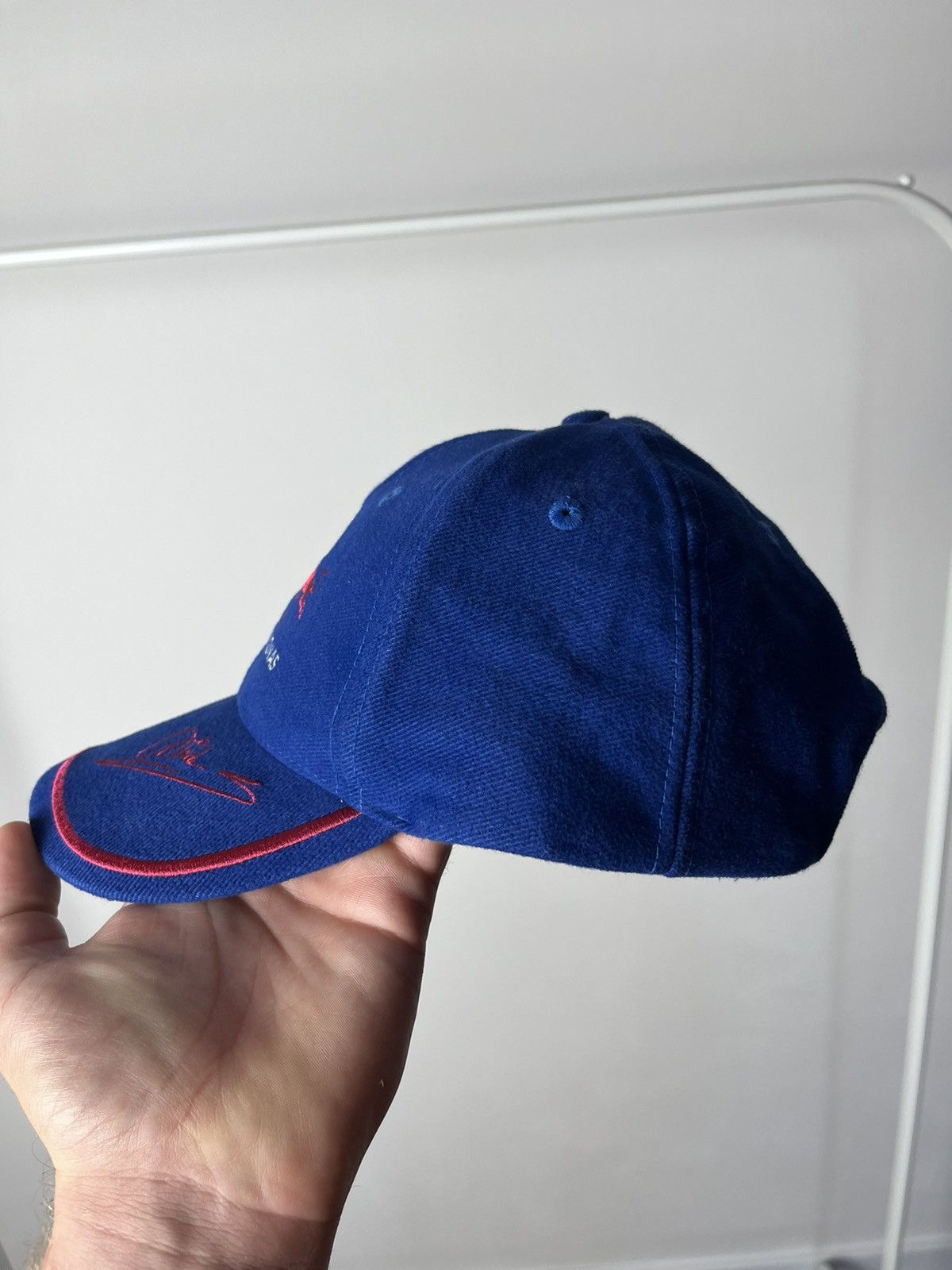 Red Bull × Vintage Red Bull Sauber Petronas Vintage Cap / Hat Size ONE SIZE - 4 Thumbnail
