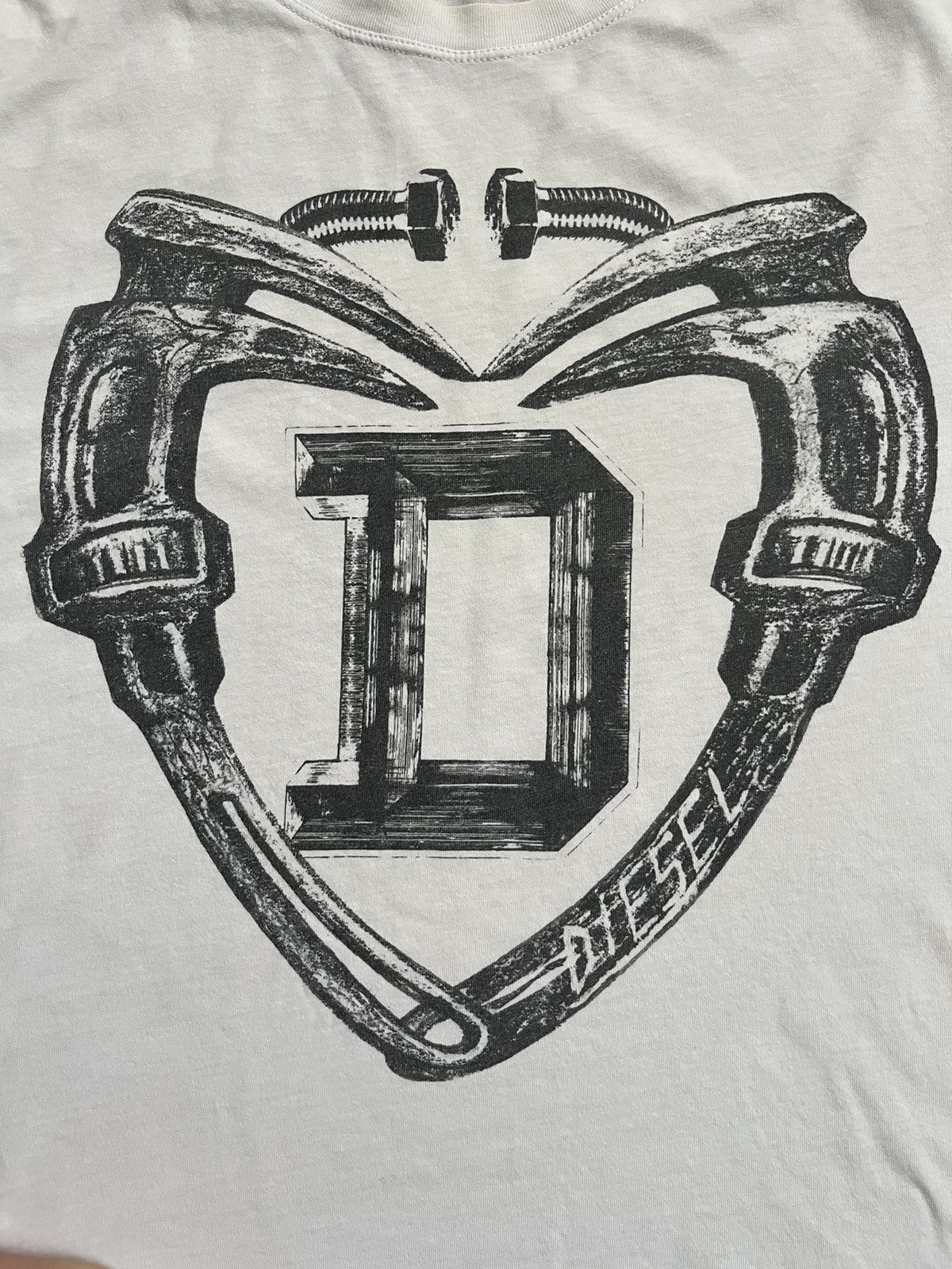 Diesel Diesel Big Logo Heart D T-shirt Size L Size US L / EU 52-54 / 3 - 4 Thumbnail