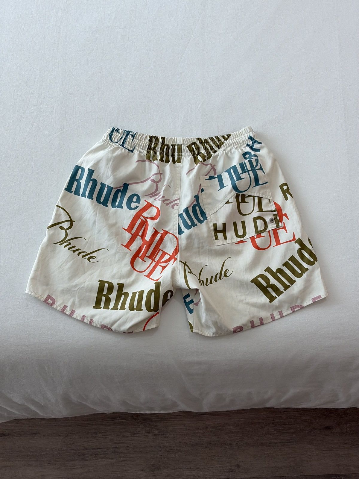 Rhude Rhude ‘Mash Up Logo Swim Trunks Cream/Multicolor’ Size US 26 / EU 42 - 2 Thumbnail