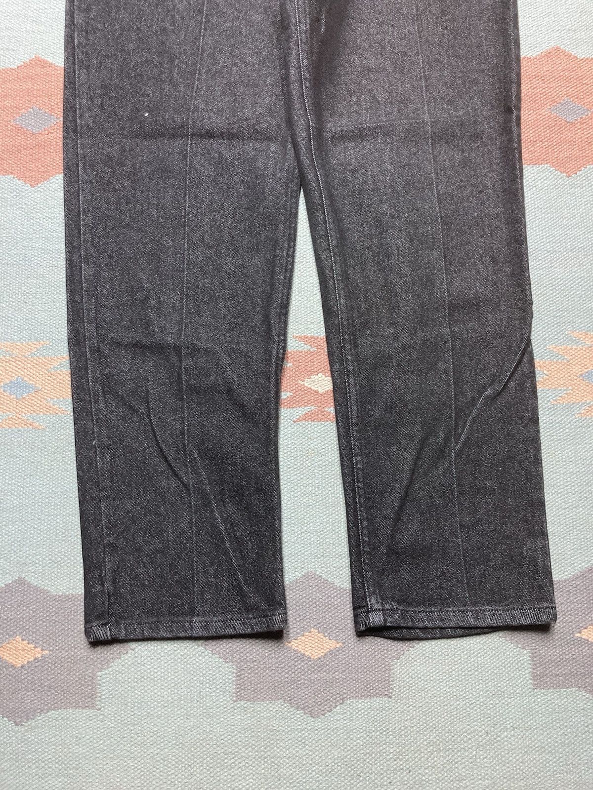 Levi's × Vintage Levi’s 540 jeans black grunge relaxed straight skater 35x29 Size US 35 - 5 Thumbnail