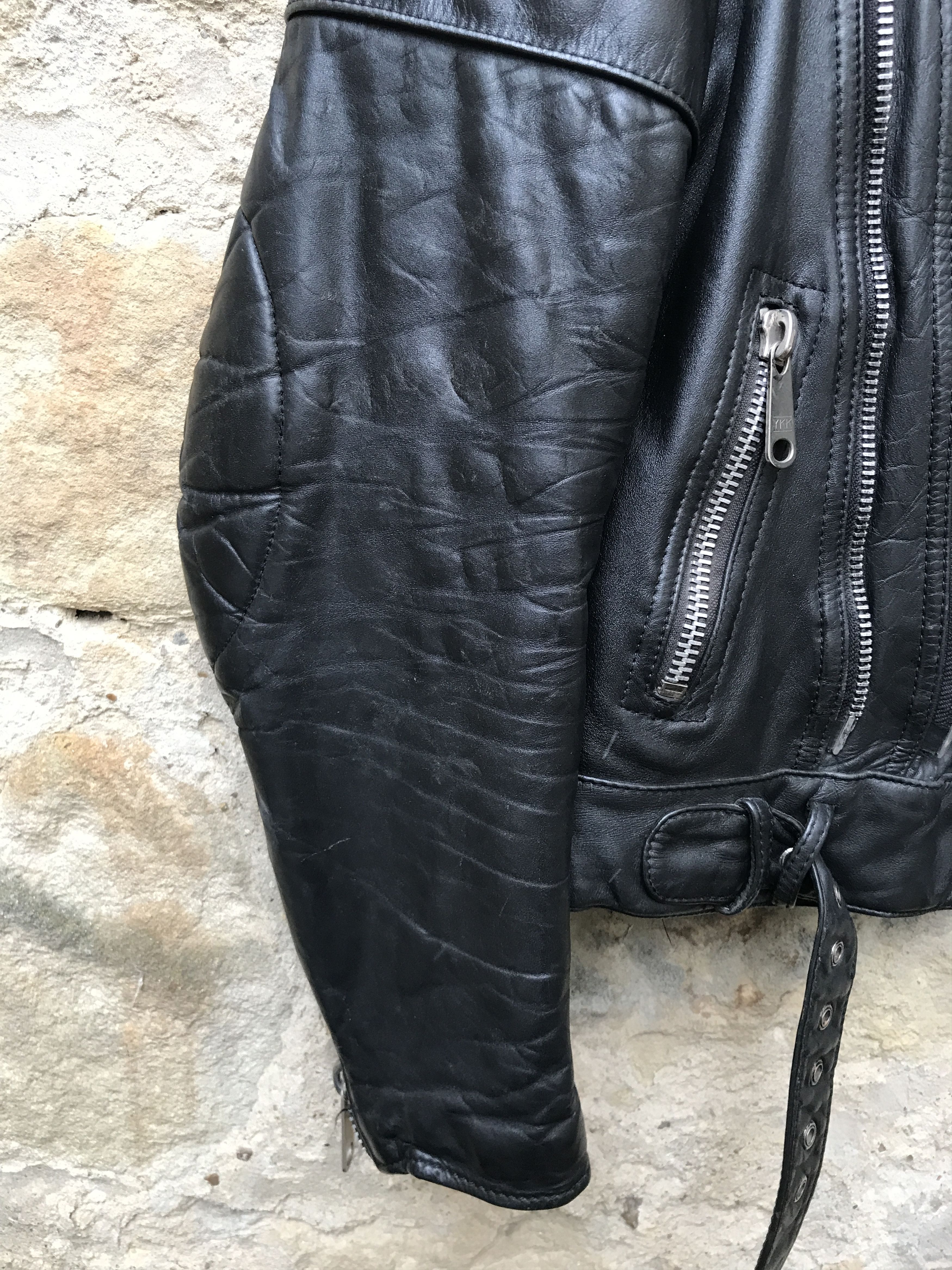 Vintage Rare Vintage 70s Sporty fit Twin Track Leather Biker Jacket Size US L / EU 52-54 / 3 - 9 Thumbnail