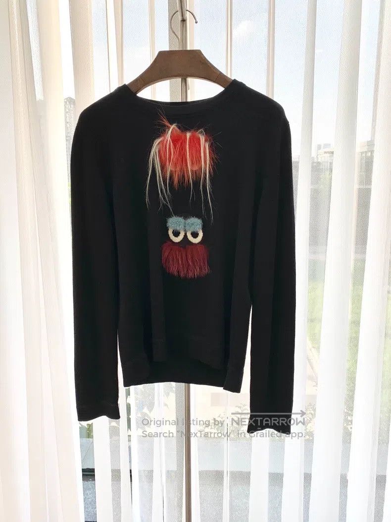 Fendi Fendi Little Monster Round Neck Long-sleeve Sweatshirt Bla Size S / US 4 / IT 40 - 1 Thumbnail