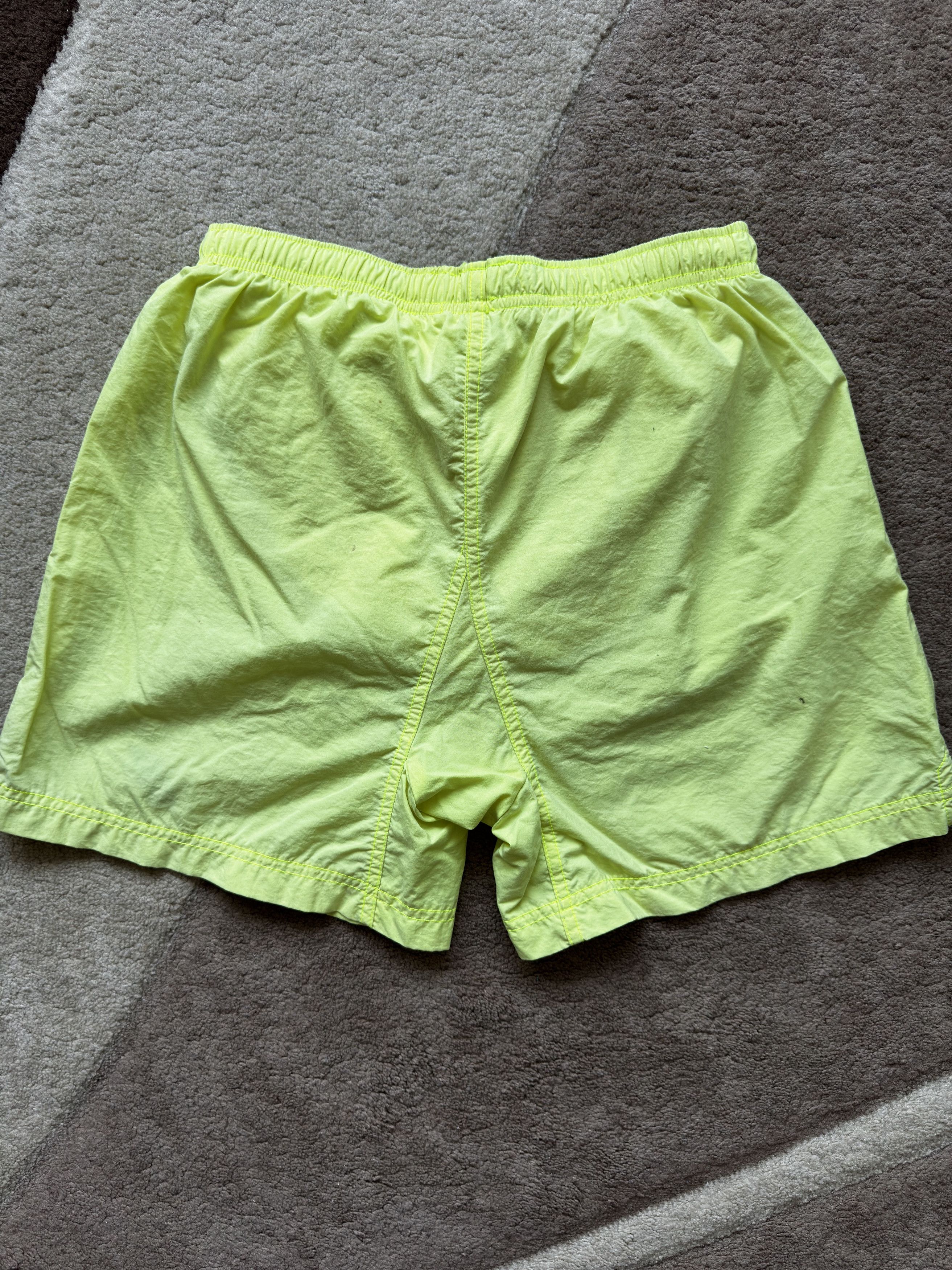 Nike Borussia Dortmund Germany Nike Vintage 95-96 Shorts Football Size US 26 / EU 42 - 7 Thumbnail