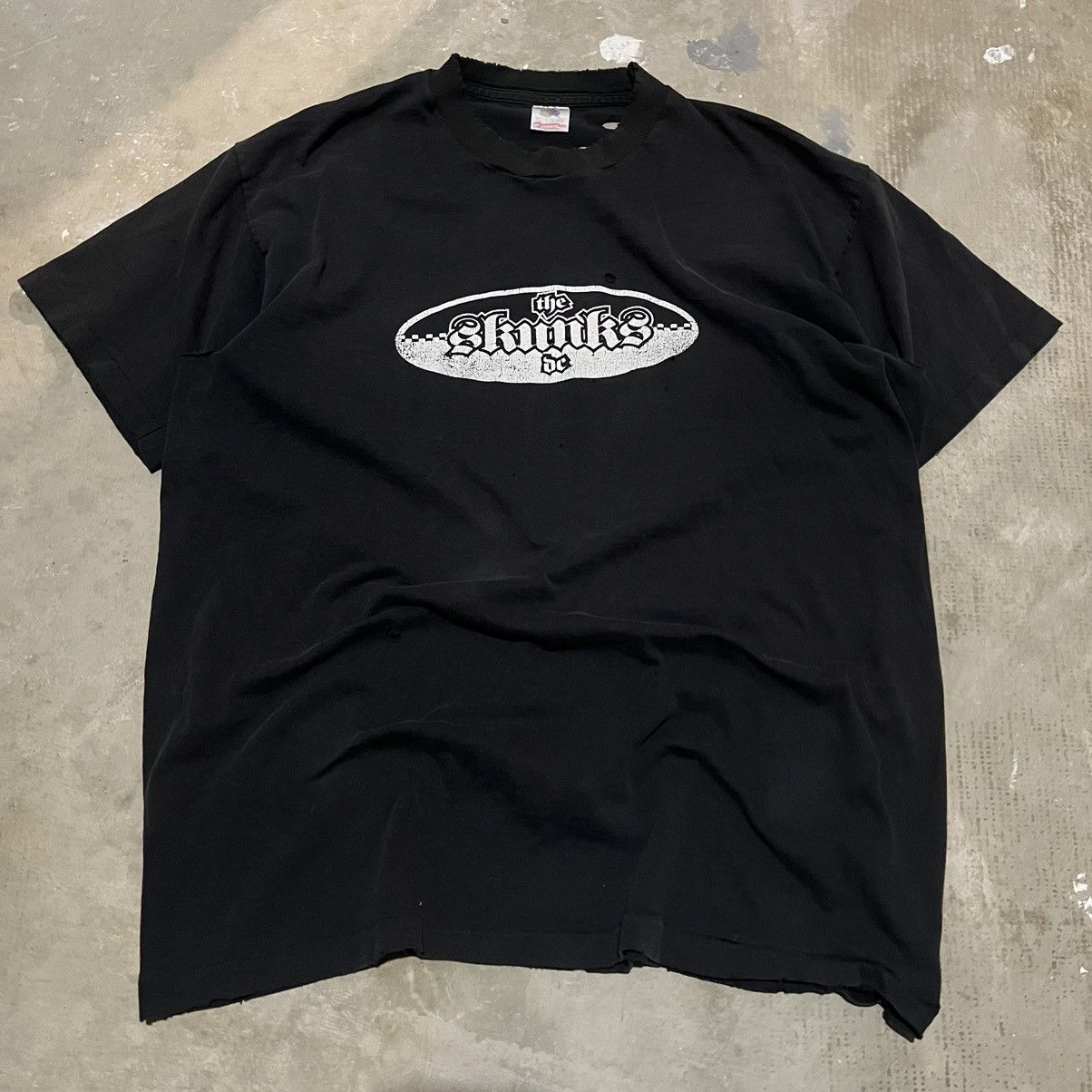 image of Vintage Grail 90's The Skunks Ska Band T-Shirt in Black, Men's (Size XL)