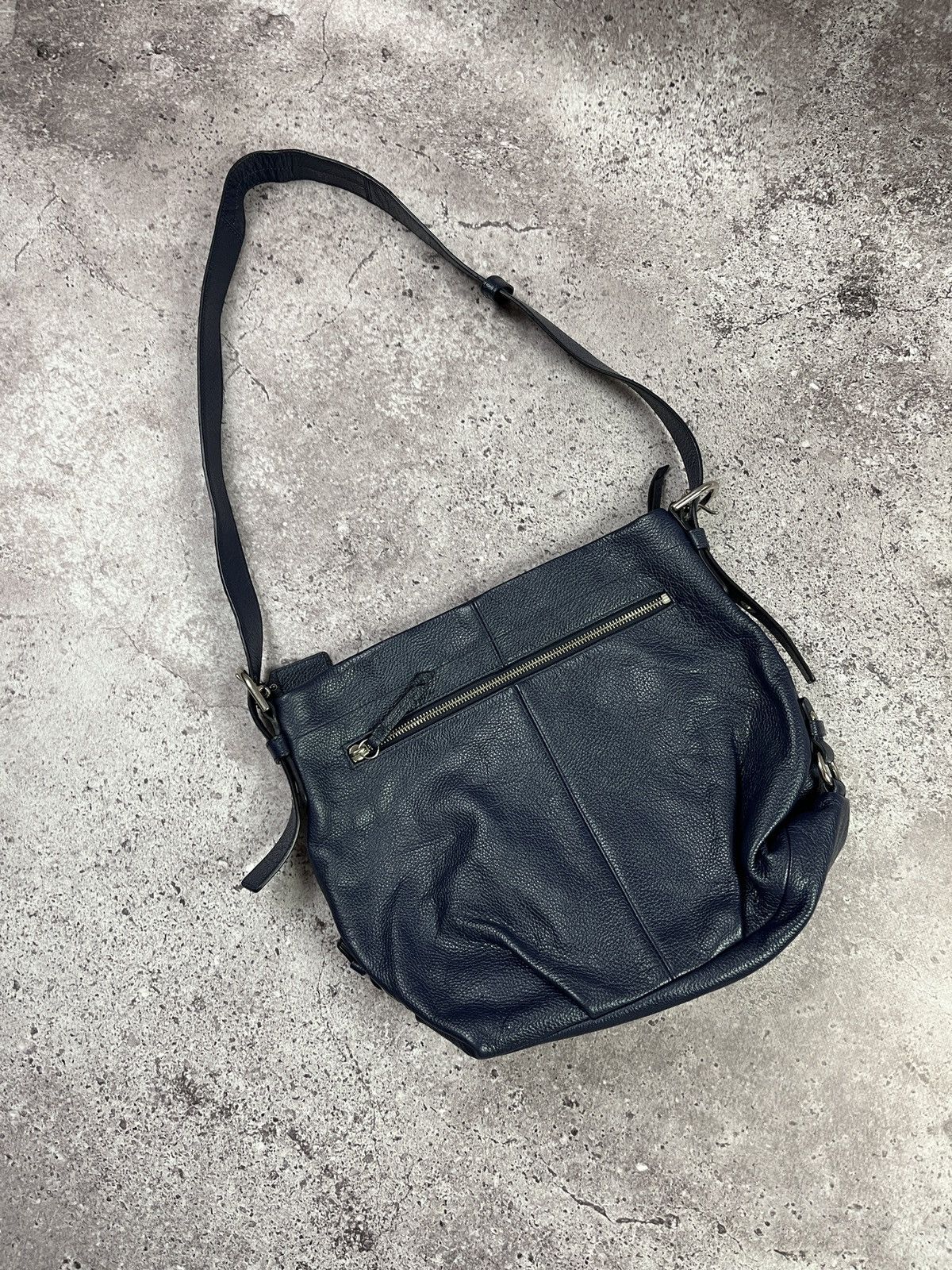 Coach Coach Navy Pebbled Leather Hobo Shoulder Bag Large Size ONE SIZE - 4 Thumbnail