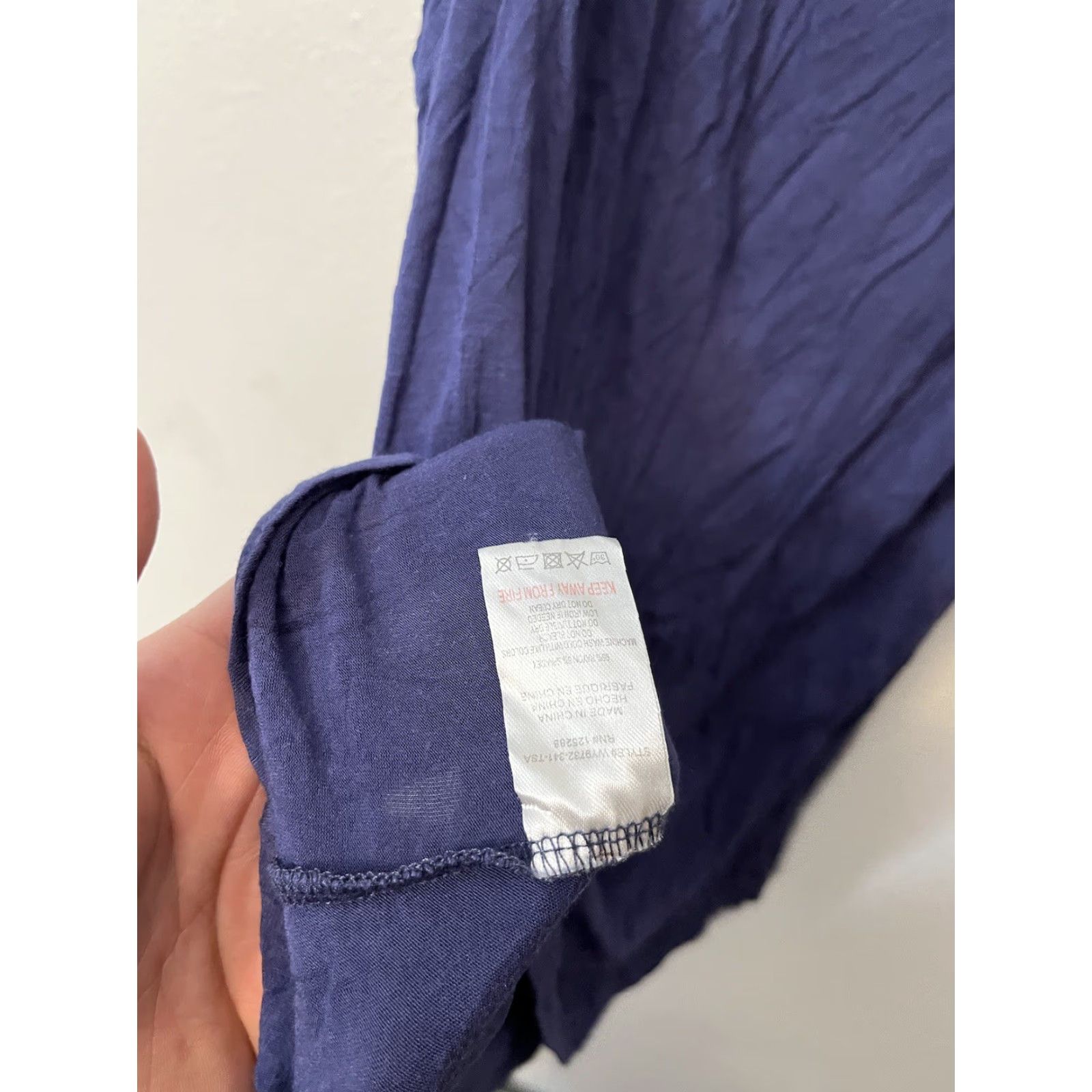 Vintage Tahari T-Shirt Womens Size S Sleeveless Blue Stretch Solid Knit Polyester Spandex Regular Size S / US 4 / IT 40 - 4 Thumbnail