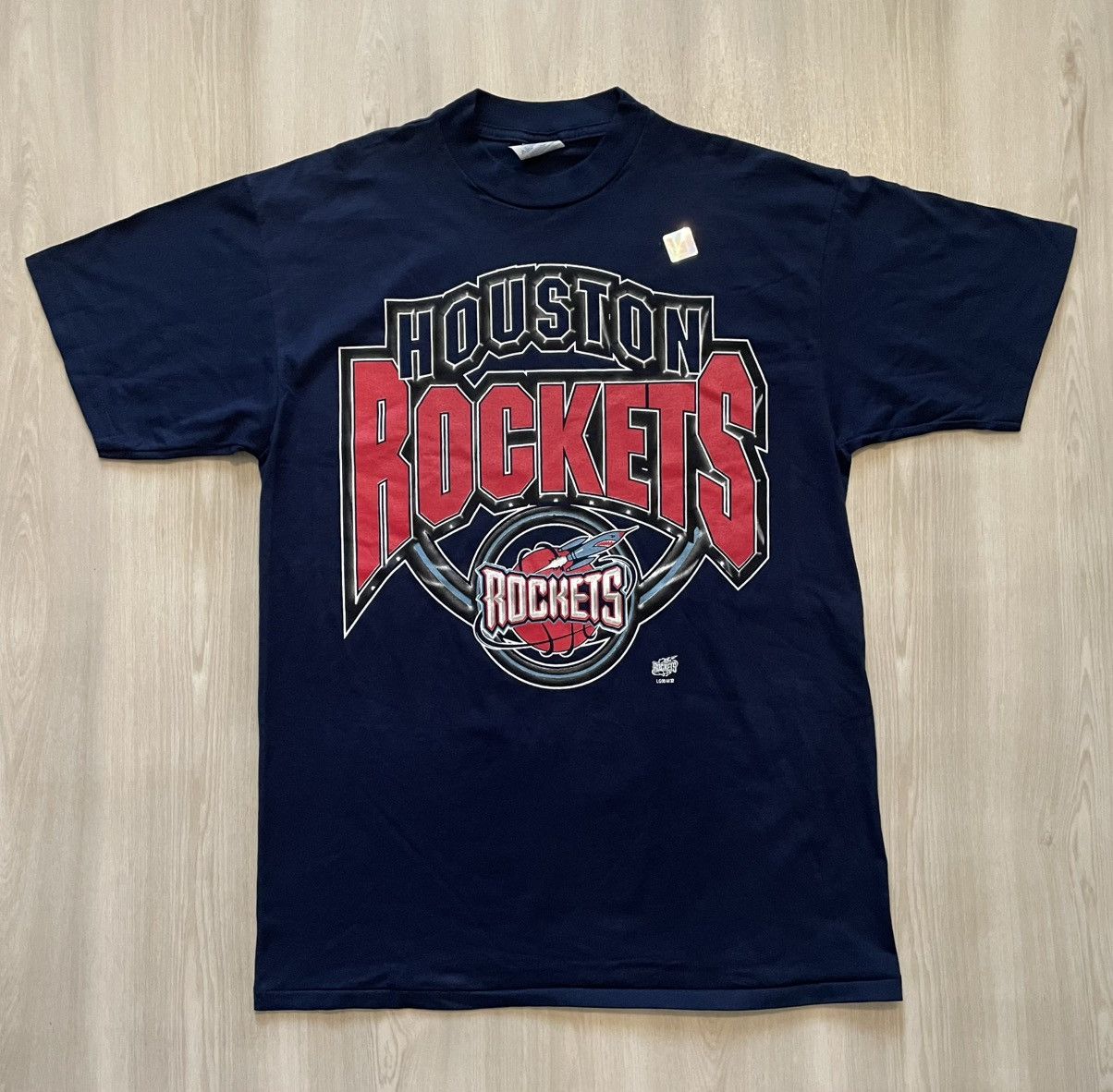 Vintage NWT Vintage 90s Houston Rockets Spellout Logo Tee Sz L Size US L / EU 52-54 / 3 - 2 Thumbnail
