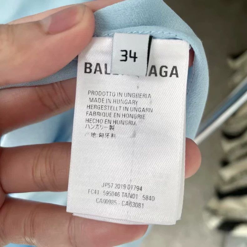 Balenciaga Balenciaga size 34 Blue Silk Wheatear Crown Shirt Size US XS / EU 42 / 0 - 5 Thumbnail