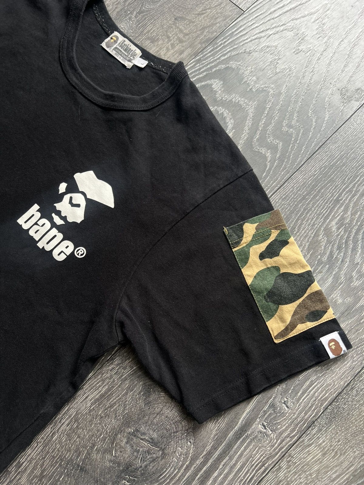 Bape A Bathing Ape rare vintage Bape T-Shirt Fits L Size US L / EU 52-54 / 3 - 2 Thumbnail