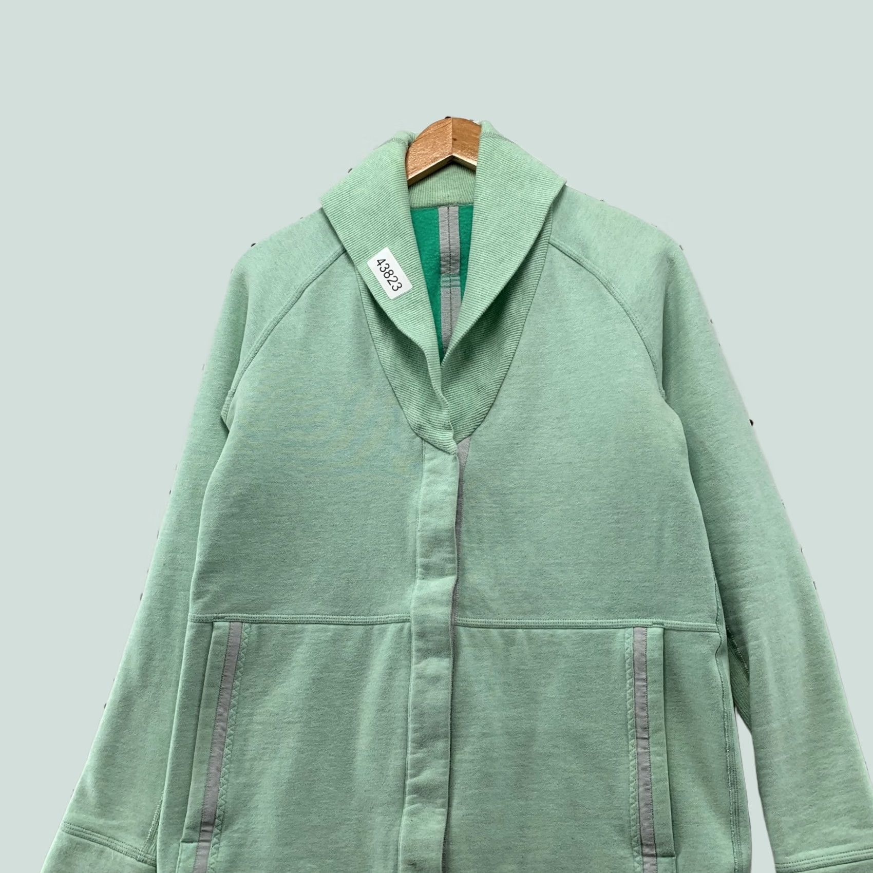 Lululemon Lululemon Yin To My Yang Cardi Fleece Snap Front Jacket Heathered Green Size 8 Women Athletic Zip Jacket Size M / US 6-8 / IT 42-44 - 1 Thumbnail