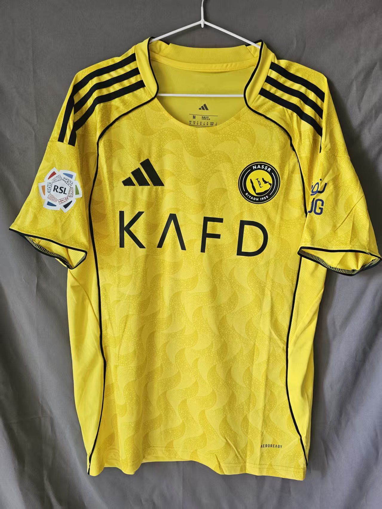 Other 2025 26 Al-Nassr FC 7 Cristiano Ronaldo Jersey Size US M / EU 48-50 / 2 - 2 Thumbnail