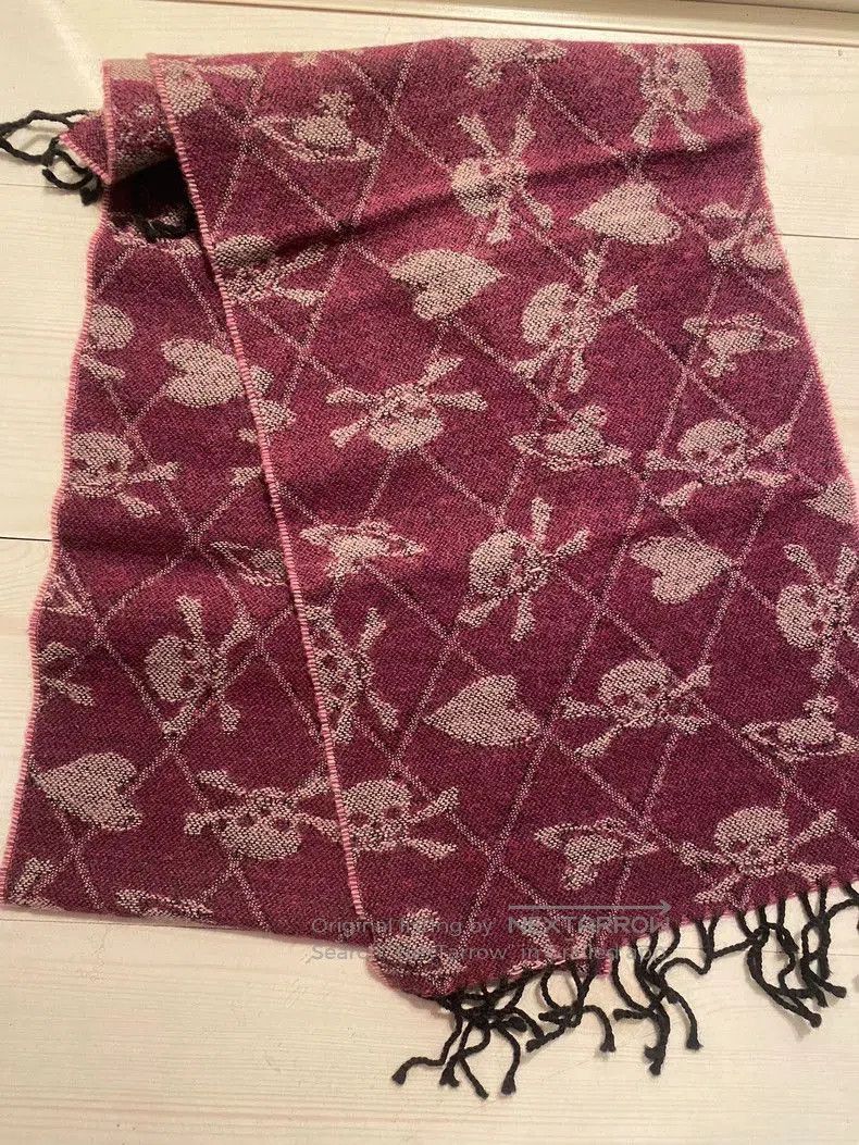Vivienne Westwood Vivienne Westwood Skull Heart Vintage Scarf . Size ONE SIZE - 1 Thumbnail