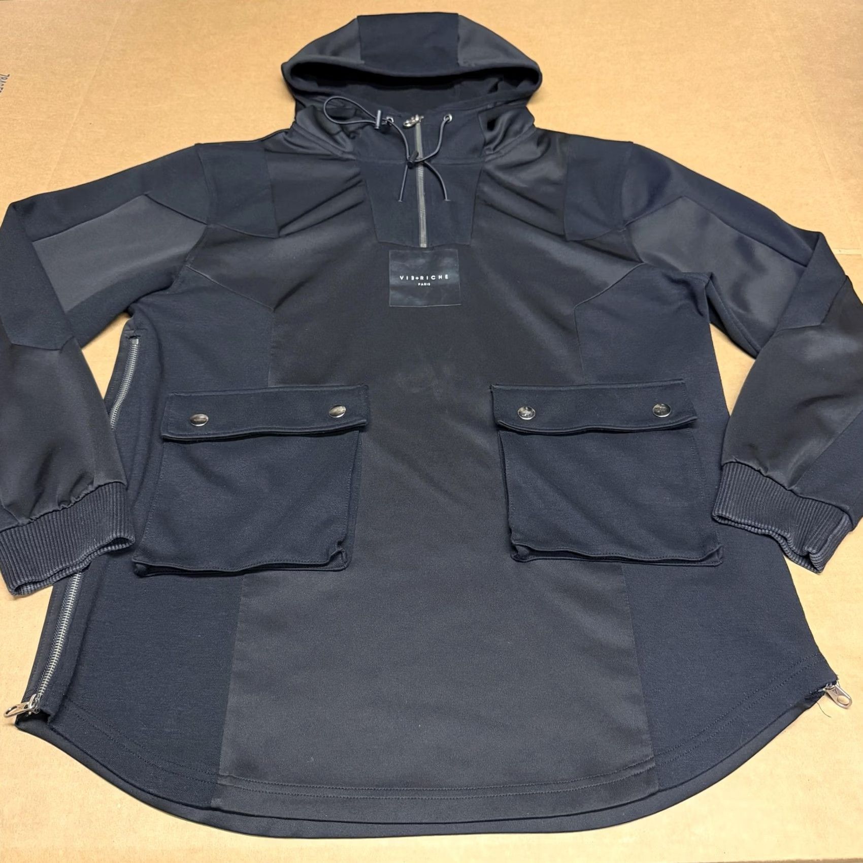 Logo 7 VIE+RICHE Hoodie Mens XL Black 1/4 Zip Pullover Front Pockets Logo Paris Zips Size US XL / EU 56 / 4 - 2 Thumbnail