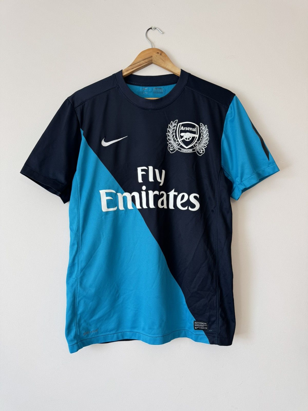 Nike Arsenal 2011-2012 Away Soccer Jersey Football Shirt Kit Size US M / EU 48-50 / 2 - 1 Thumbnail