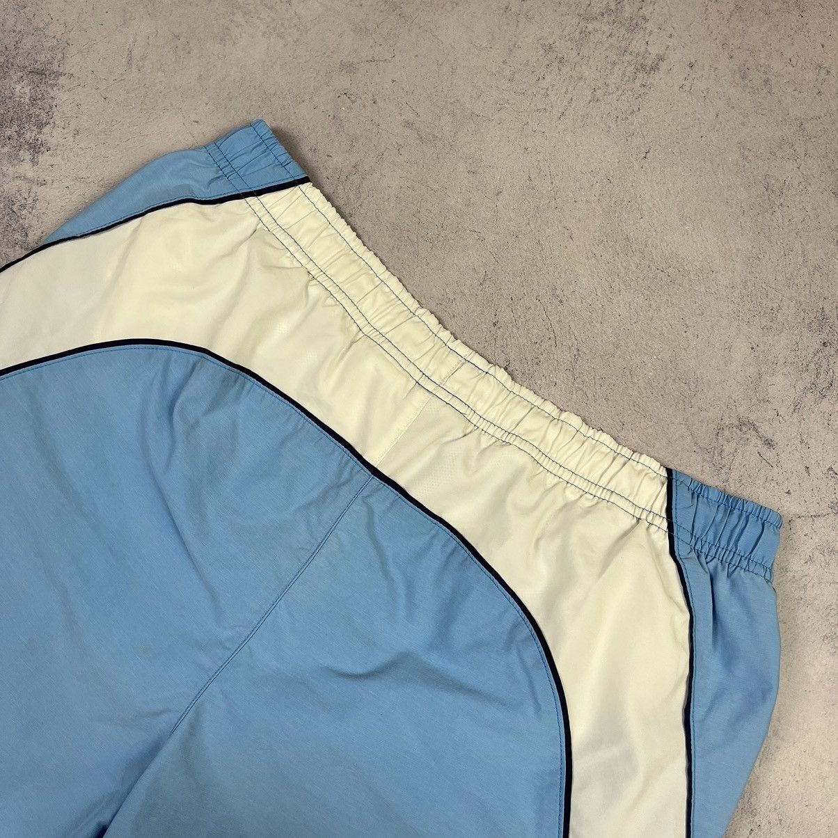 Nike Vintage Nike TN style swoosh nylon shorts 90’s Size US 34 / EU 50 - 10 Thumbnail