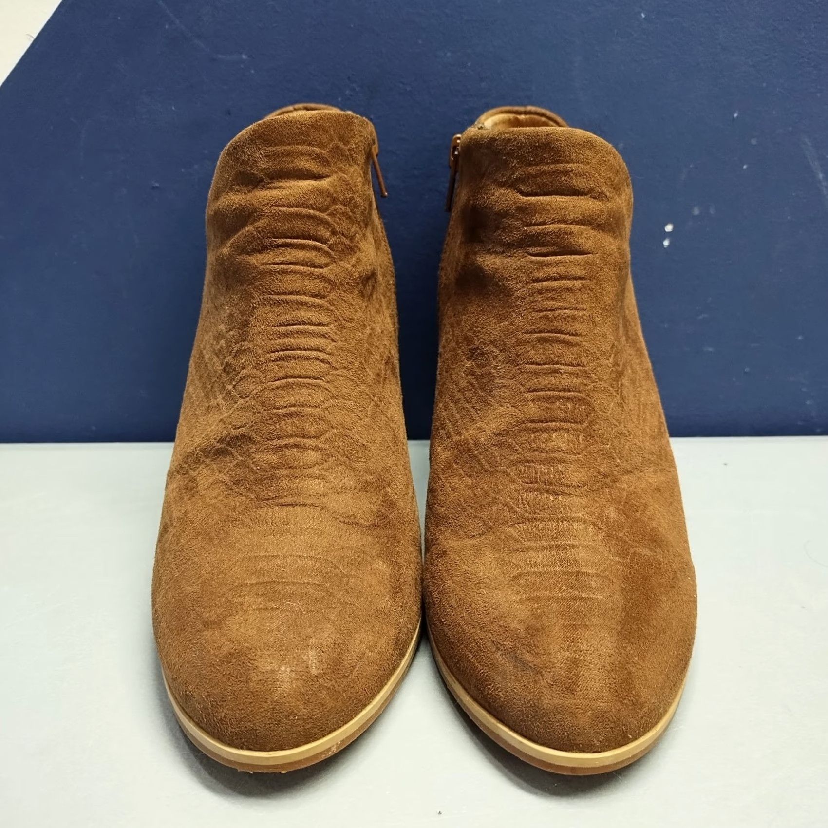 Vintage BC Footwear BC Vegan Julia Heel Ankle Boots Women 8.5 Brown Comfort Almond Toe Side Zip Women Size 8.5 Brown Bootie Size US 9 / IT 39 - 2 Thumbnail
