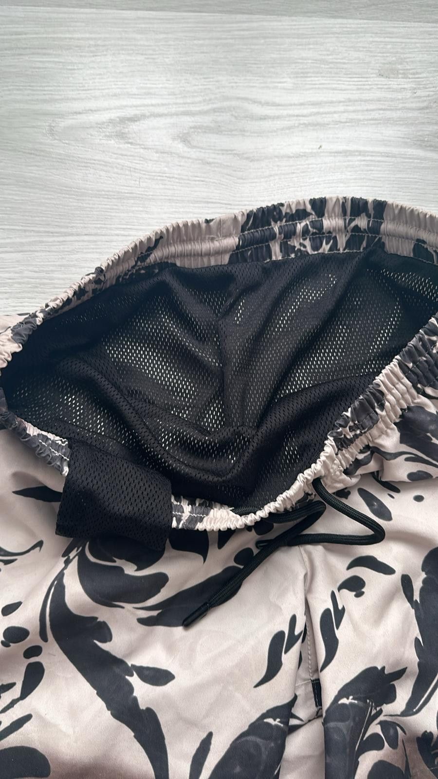 Dries Van Noten Dries Van Noten Unreleased Sample Swim Shorts Medium Size US 32 / EU 48 - 5 Thumbnail