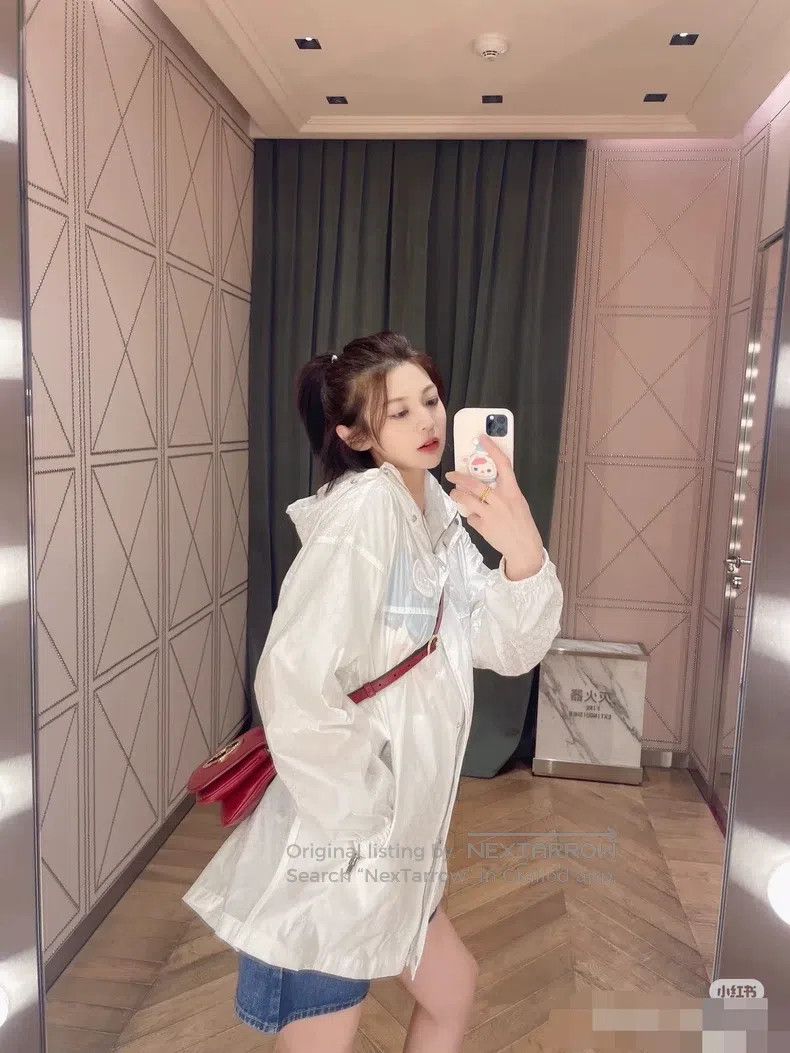 Gucci Gucci White zipper full-print sunscreen jacket Size XS / US 0-2 / IT 36-38 - 1 Thumbnail