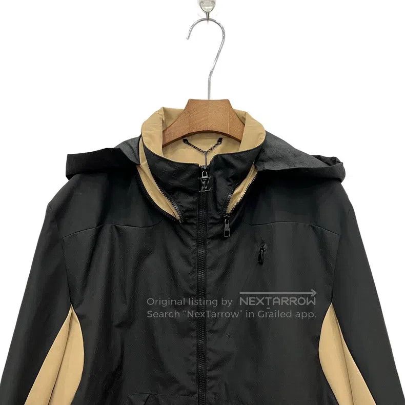 Louis Vuitton Louis Vuitton Embossed Logo Jacket Size US M / EU 48-50 / 2 - 3 Thumbnail