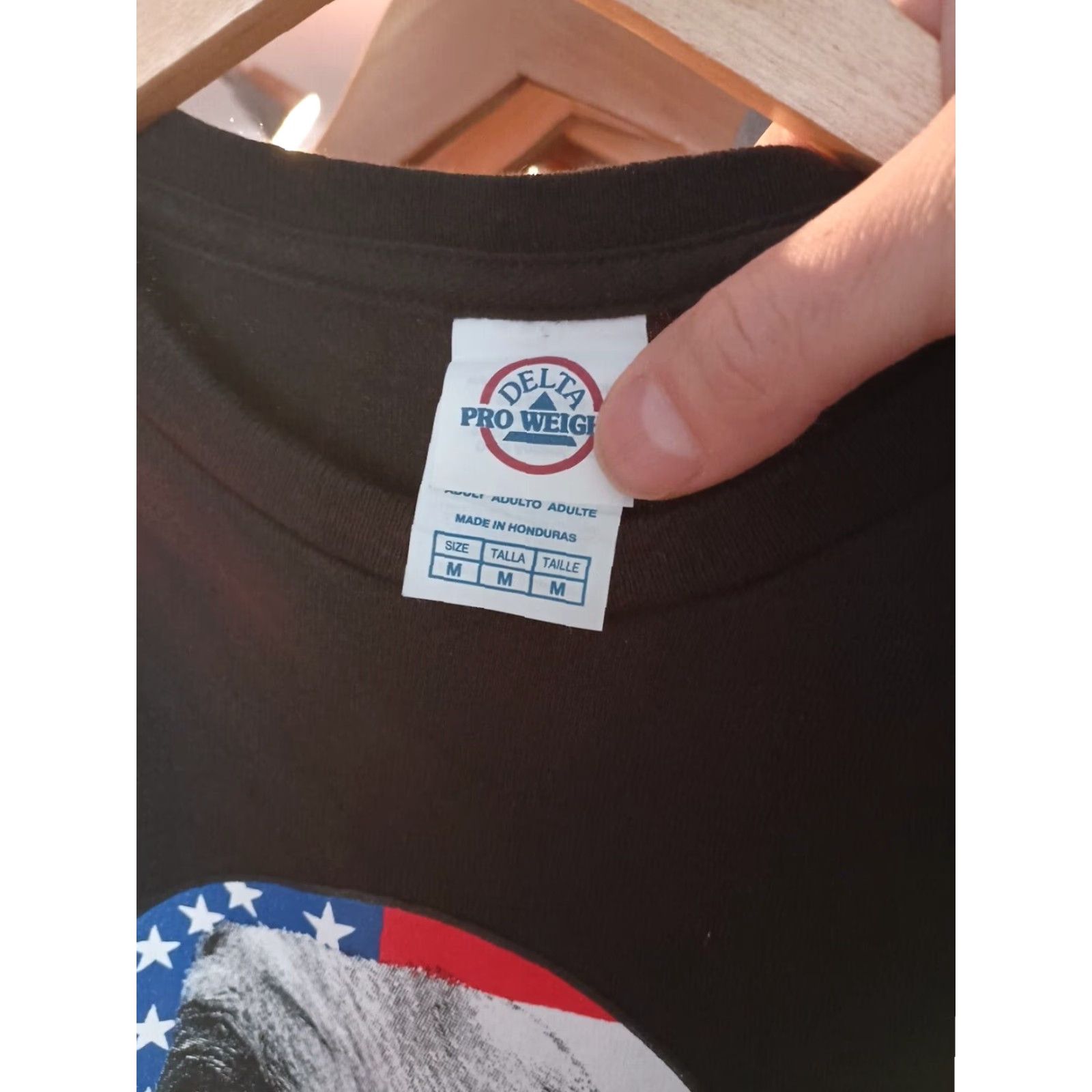 Delta VINTAGE Trump 2016 MAGA T-shirt Delta Men's M Black Shirt Politics Mens Size US M / EU 48-50 / 2 - 2 Thumbnail