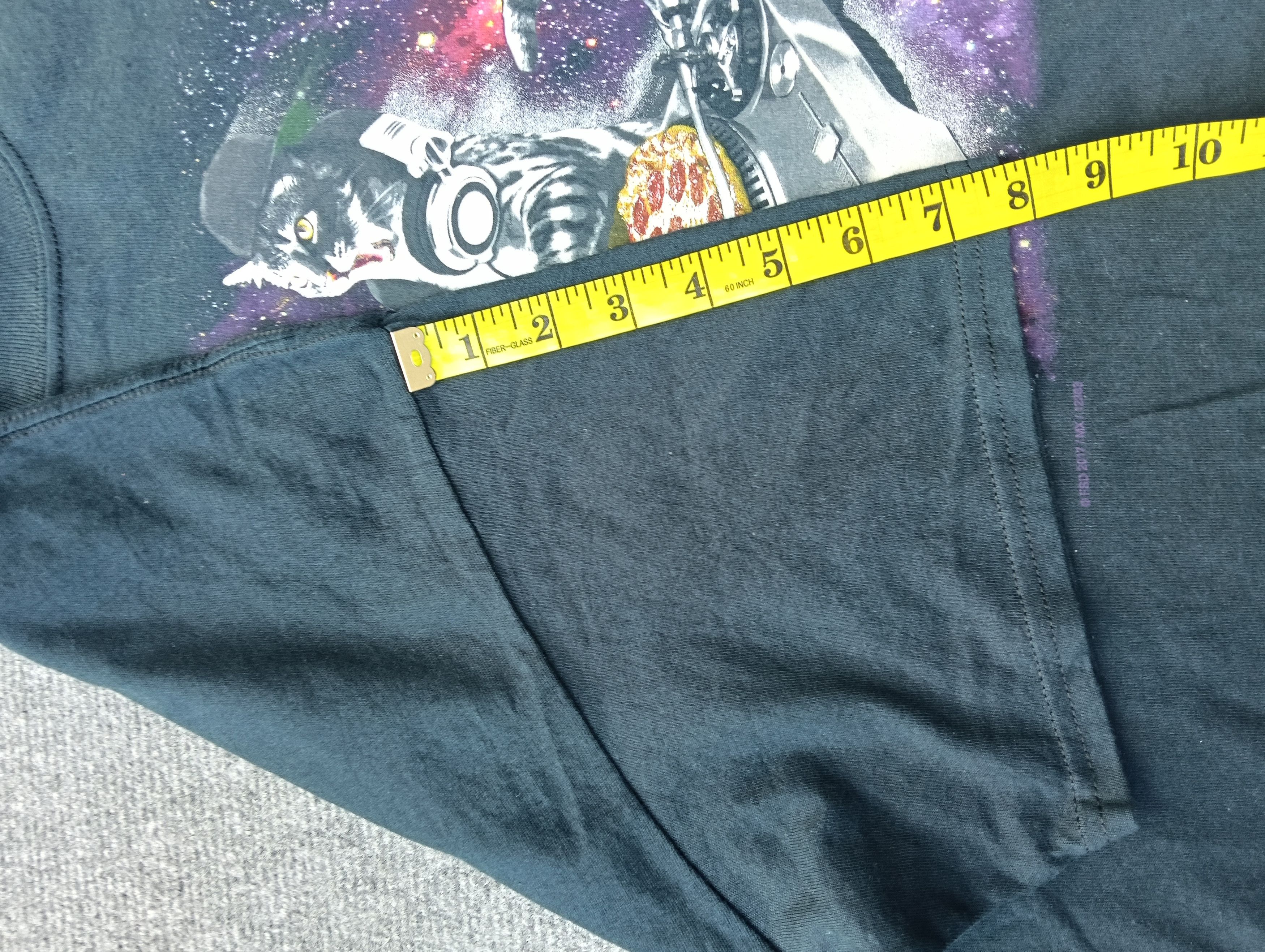 Vintage CAT AS A DEJAY BLACK FADED T-SHIRT. Size US XL / EU 56 / 4 - 4 Thumbnail