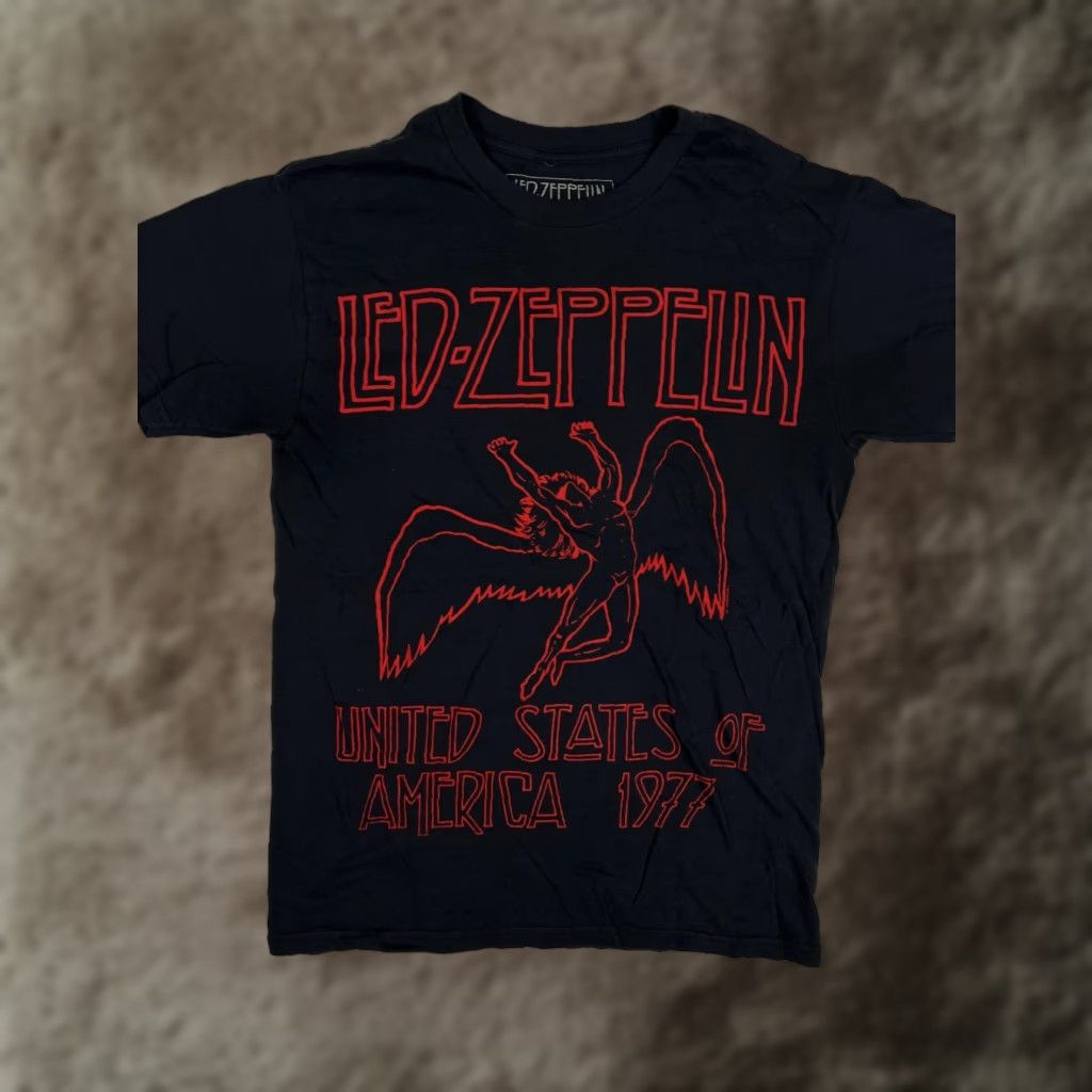 Vintage VINTAGE Led Zeppelin T-Shirt Mens Small Black United States Of America 1977 Tour Graphic Size US S / EU 44-46 / 1 - 1 Thumbnail