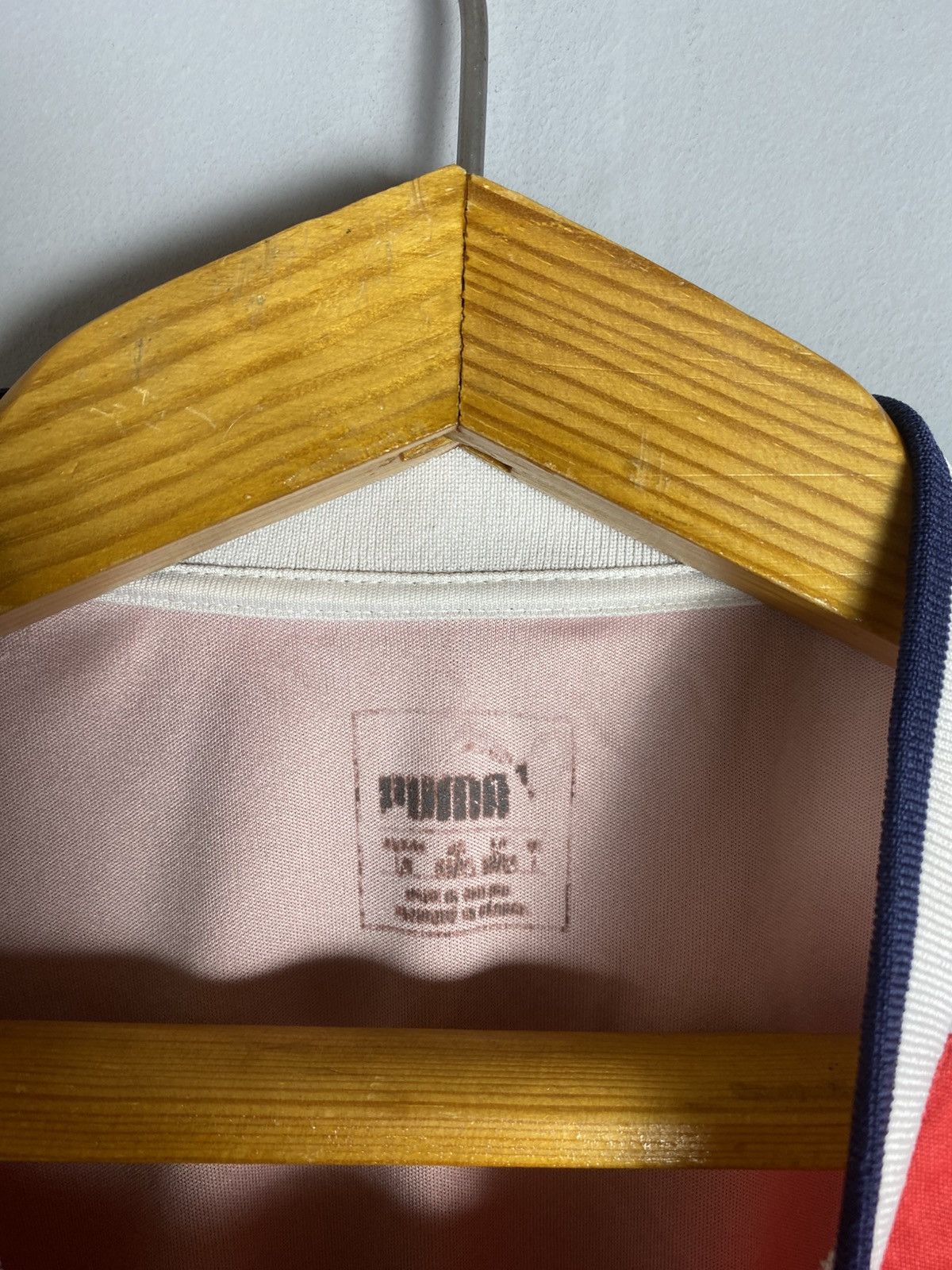 Puma Vintage Puma Arsenal jersey Fly Emirates Size US M / EU 48-50 / 2 - 5 Thumbnail