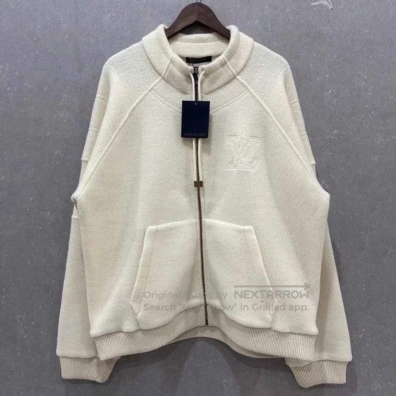 Louis Vuitton Louis Vuitton Logo Wool Front Jacket. Size US L / EU 52-54 / 3 - 1 Thumbnail