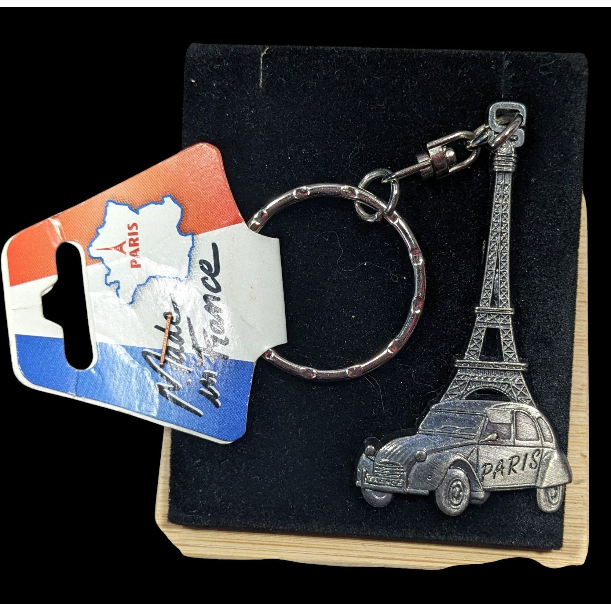 Other Art Promotion Artierire Paris Souvenir Keychain Size ONE SIZE - 1 Thumbnail
