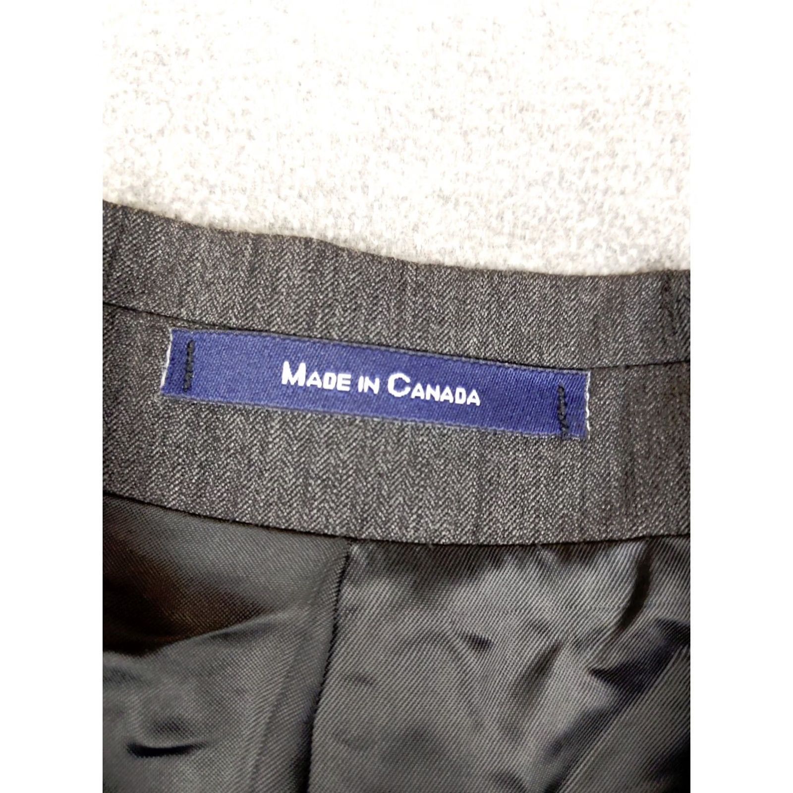 Ralph Lauren VINTAGE Ralph Lauren Chaps Men 44L Gray Herringbone Wool Blazer Jacket Blazer Notch Lapel 2 Button 4-Button Single-Breasted Fall Winter Mens Size 44R - 5 Thumbnail