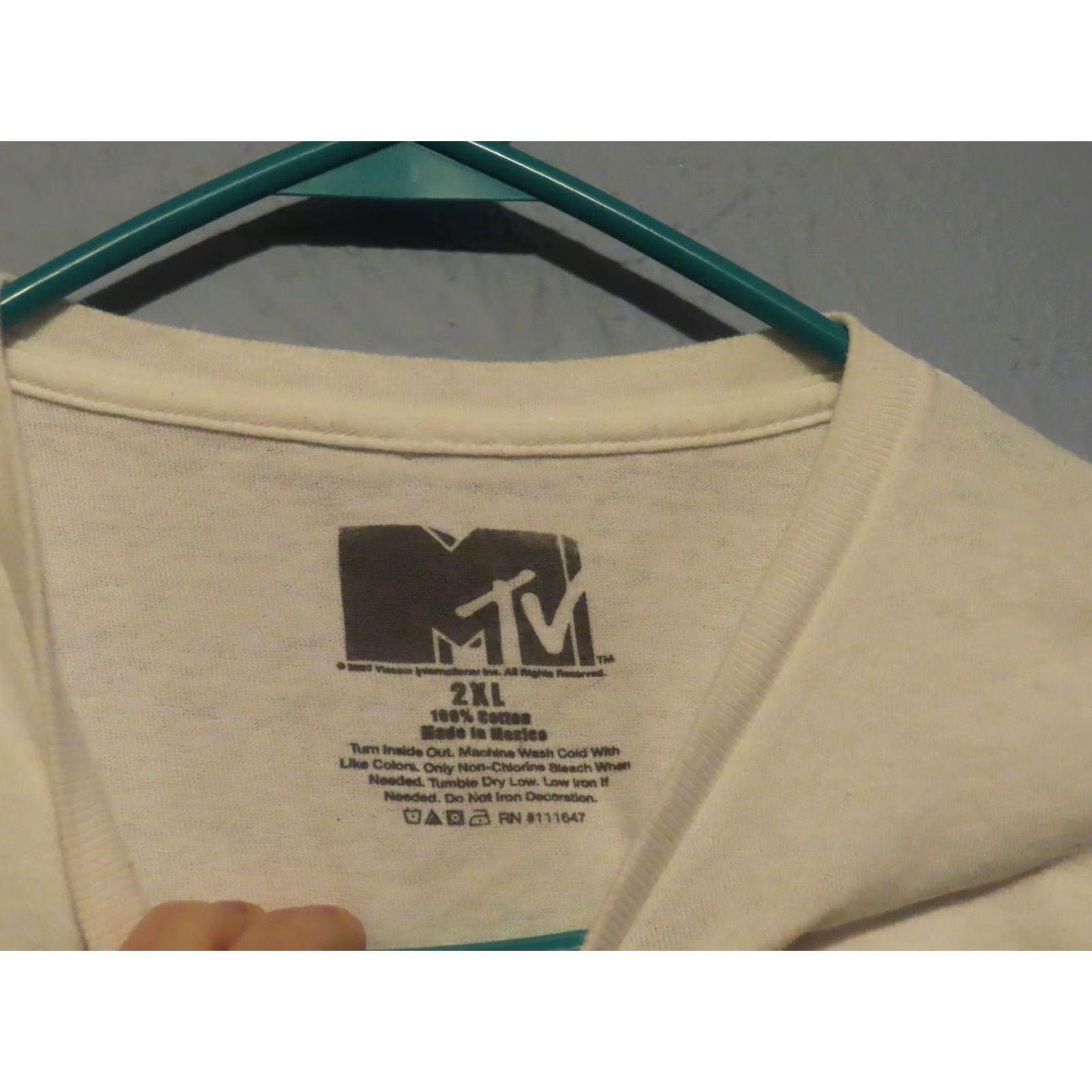 Vintage MTV T-Shirt White 2XL Men Crew Neck Short Sleeve Cotton Music Television Shirt Regular Size 2XL Men Size US XXL / EU 58 / 5 - 3 Thumbnail