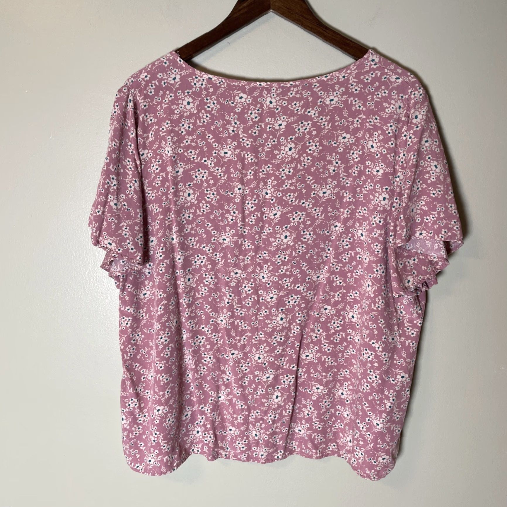Vintage Bloomchic Blouse Shirt Short Sleeve Floral Pink Flutter Button V-Neck 18-20 Boho Bohemian Womens Size XXL / US 16-18 / IT 52-54 - 3 Thumbnail