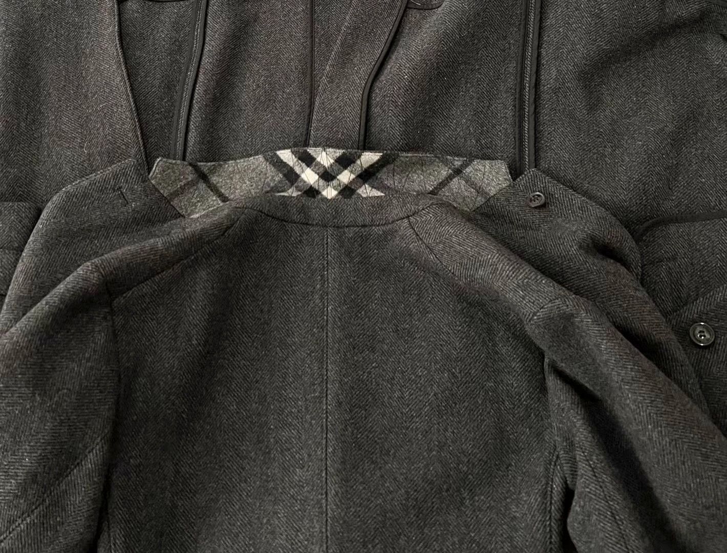 Burberry Burberry Grey Herringbone Wool Coat XS 98% New Size US XS / EU 42 / 0 - 5 Thumbnail