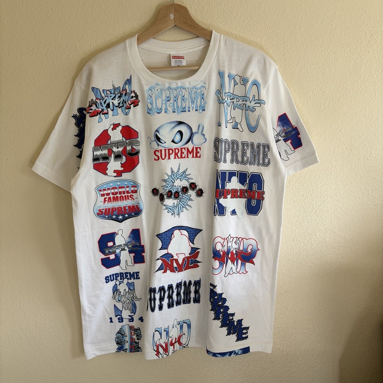 【即完】SUPREME 25AW Art Dealer man Tee Supreme（シュプリーム） 25AW Art Dealer Snowman Tee アート