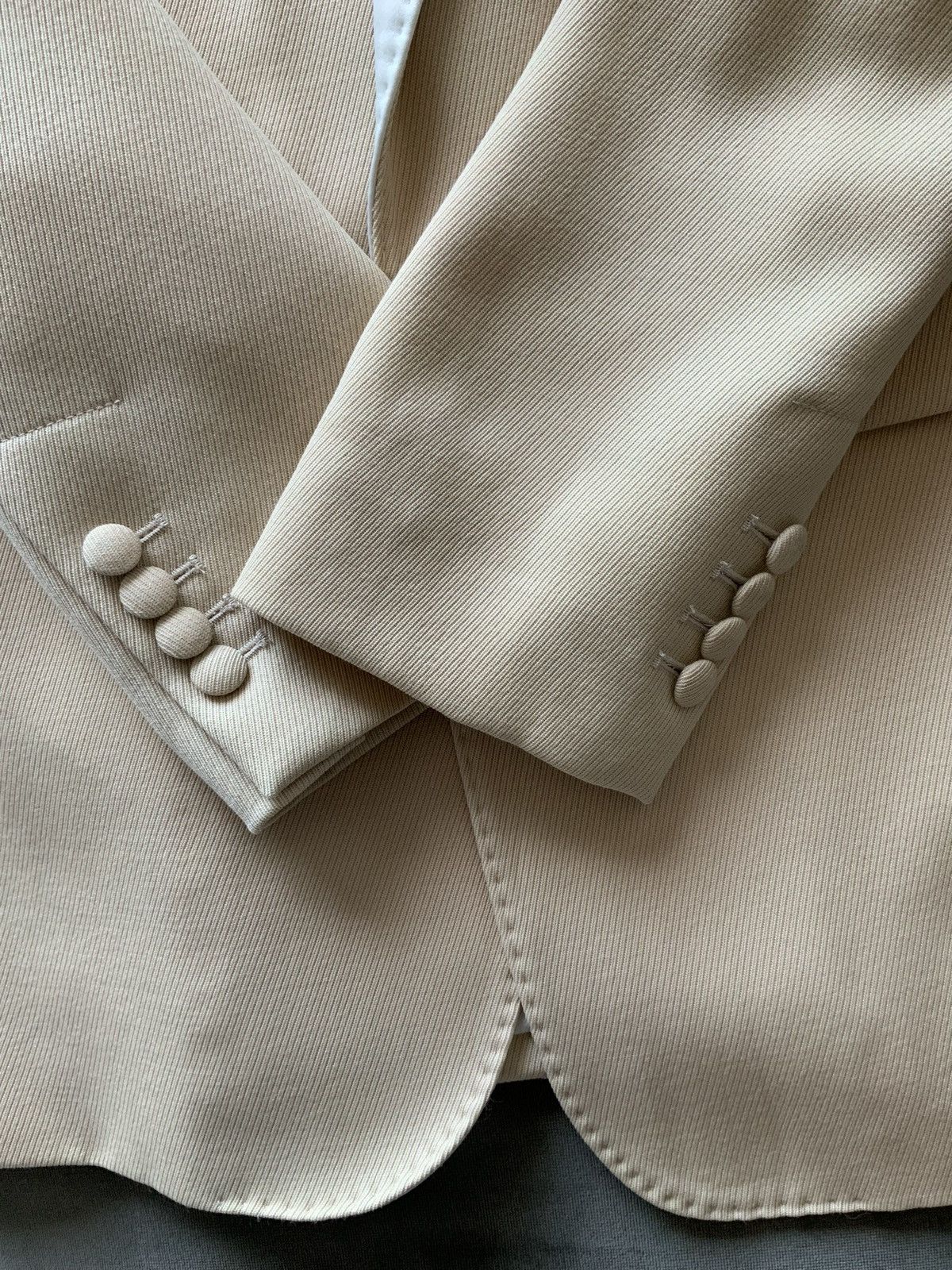 AMI Ami Paris Dinner Jacket with Satin Lapels Size 38R - 5 Thumbnail