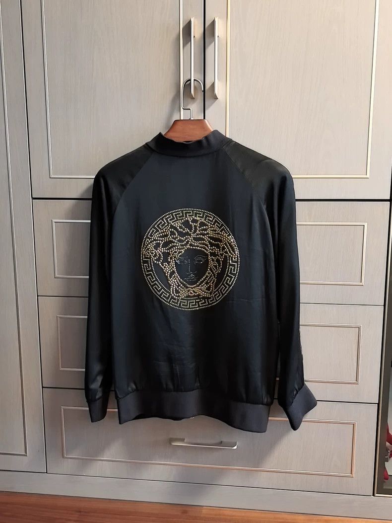 Other Versace Black coat Size US XL / EU 56 / 4 - 4 Thumbnail