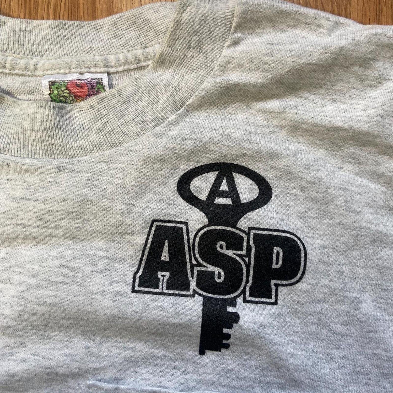 Fruit Of The Loom 90s anamosa state penitentiary tee Size US XXL / EU 58 / 5 - 3 Thumbnail
