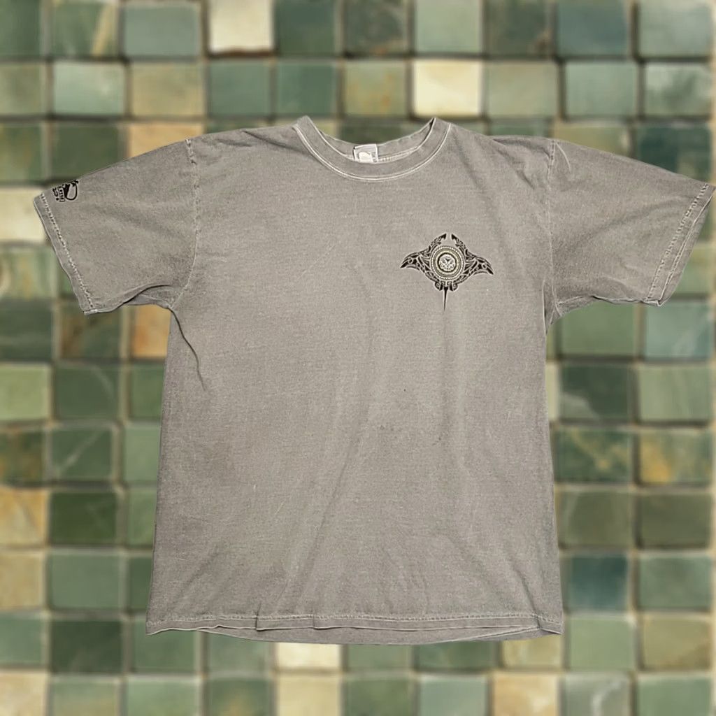 Vintage Vintage Crazy Shirts Mens L Gray Crater Dyed Hawaii TEE Tourist Retro Beach 90s USA Graphic Print Shirt Mens Size US L / EU 52-54 / 3 - 1 Thumbnail