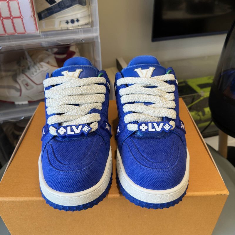 Louis Vuitton Louis Vuitton Trainer Maxi Fashion Sneakers for Men -2508 Size US 8 / EU 41 - 2 Thumbnail