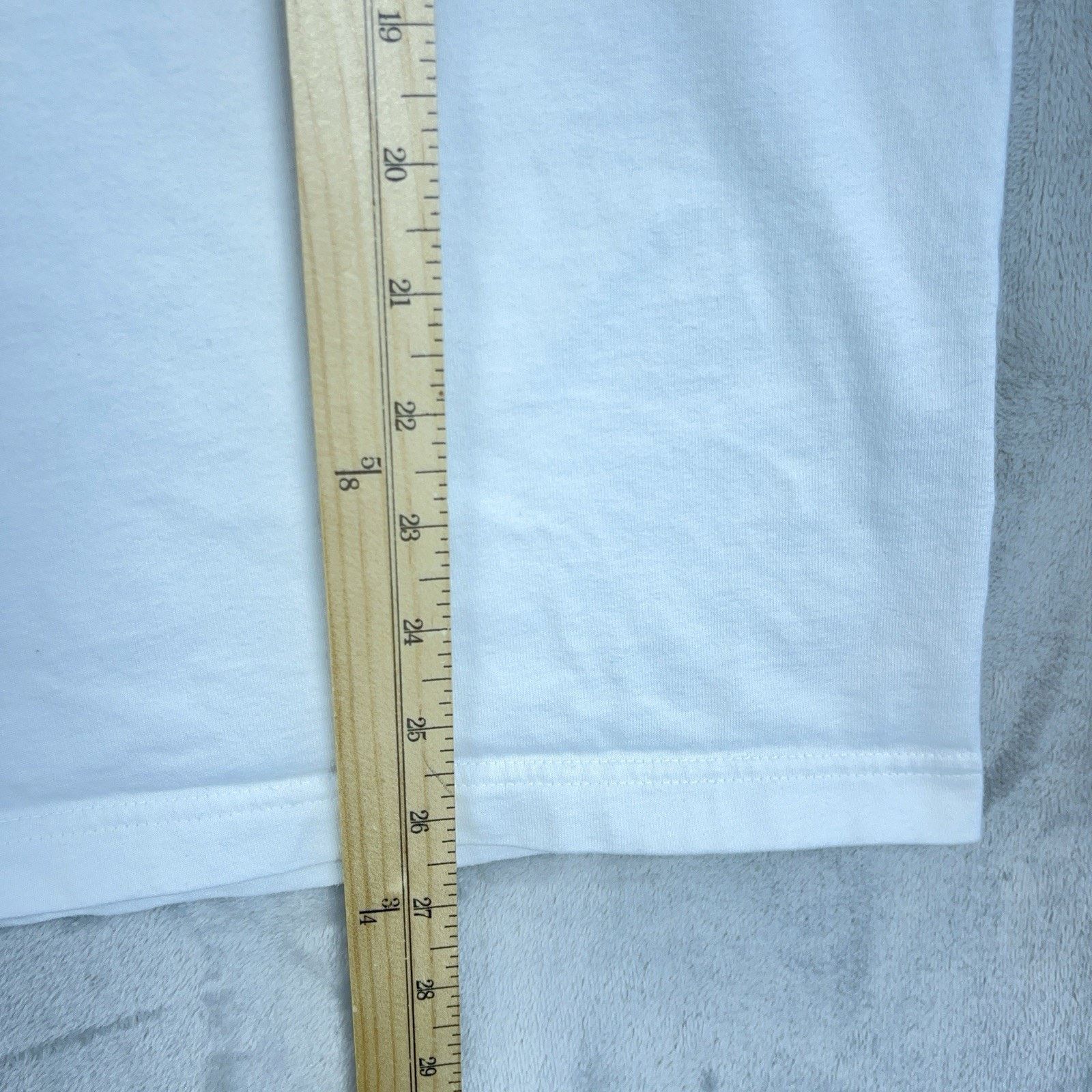 Uniqlo Verdy x Uniqlo Rise Again Logo Tee 2019 Collab Wasted Youth Size US M / EU 48-50 / 2 - 8 Thumbnail