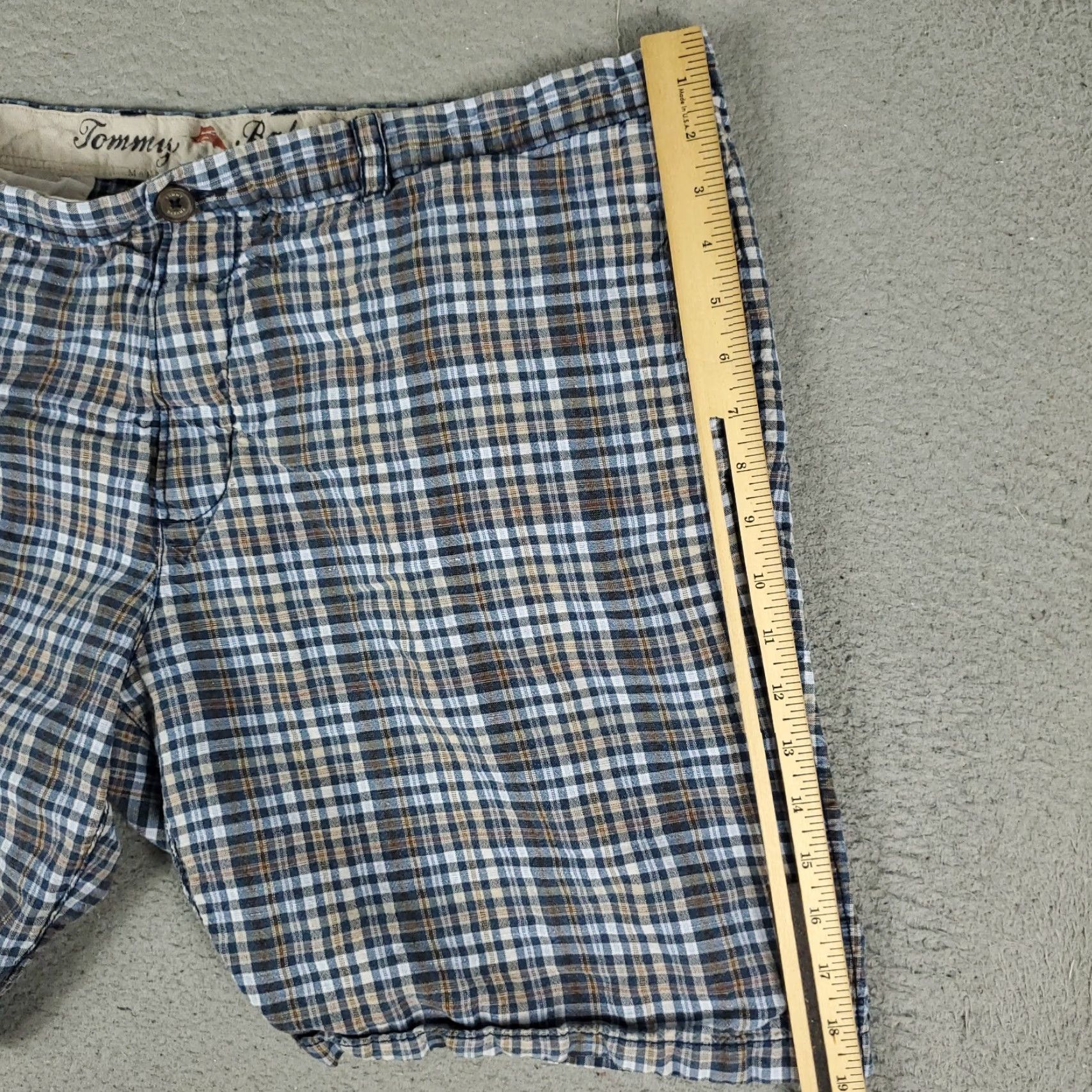 Tommy Bahama VINTAGE Tommy Bahama Shorts Mens Size 42 Linen Flat Front Chino Blue Plaid Casual Size US 42 / EU 58 - 5 Thumbnail