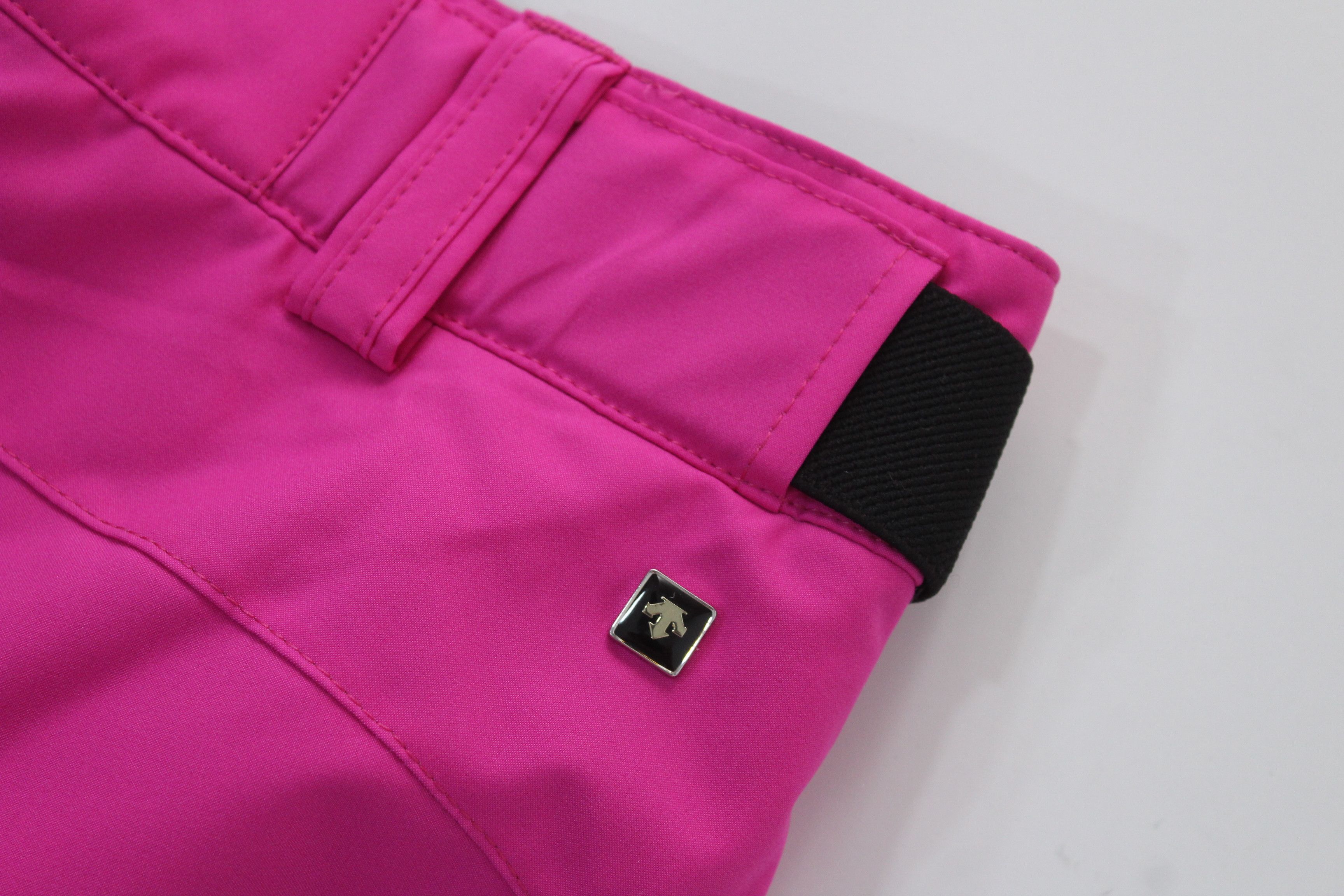 Descente Descente Ski Pants Womens Size US 4 Outdoor Hype Vintage Size 27" / US 4 / IT 40 - 5 Thumbnail