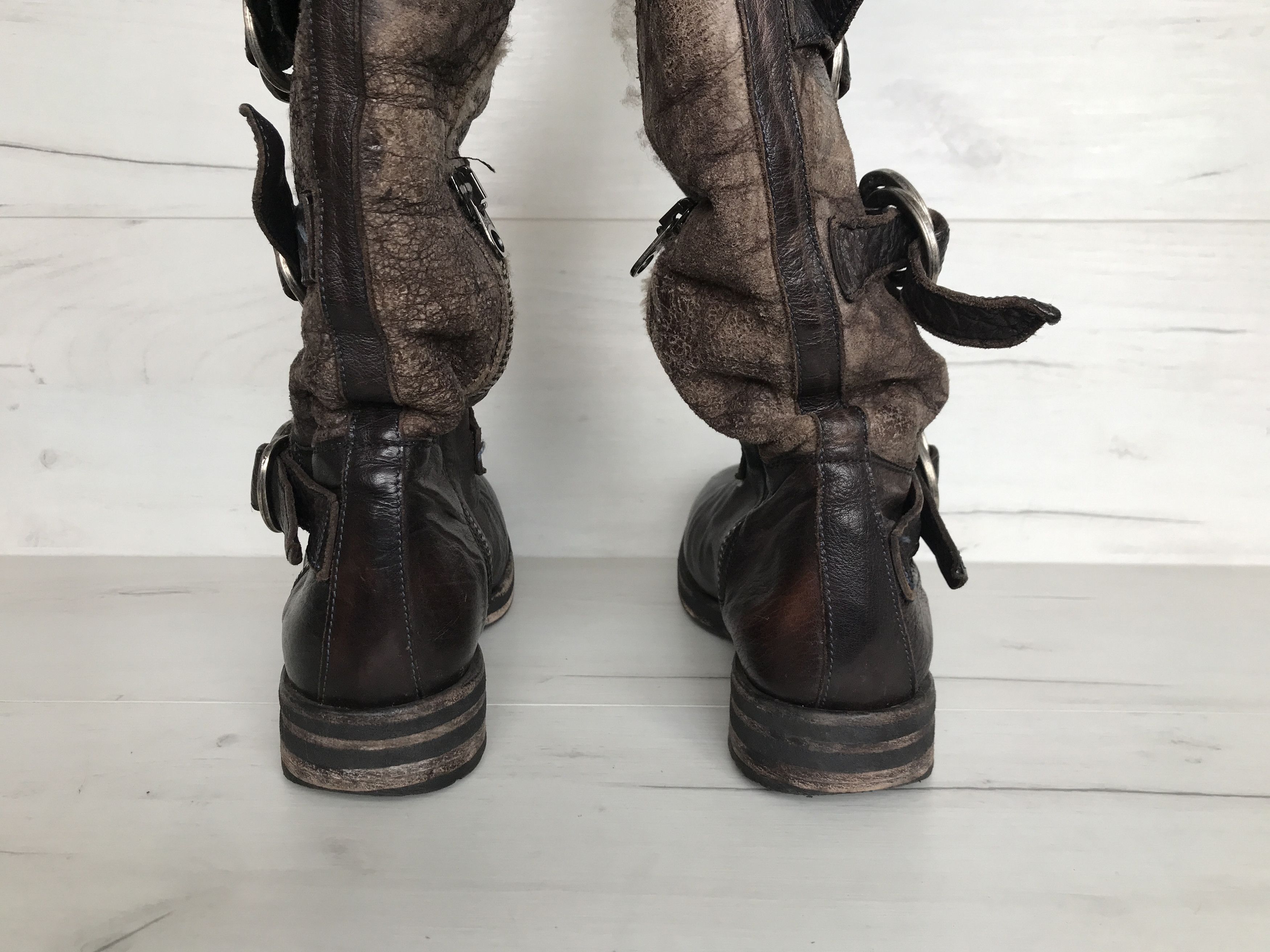 Other NYLO DISTRESSED LEATHER SHEARLING DOUBLE ZIPPER TALL BOOTS Size US 9 / IT 39 - 8 Thumbnail