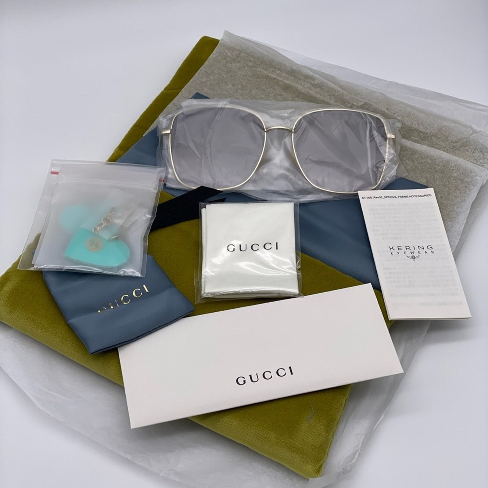 Gucci BRAND NEW GUCCI GG1030SK 003 Gold/Grey With Chain Women Size ONE SIZE - 11 Thumbnail