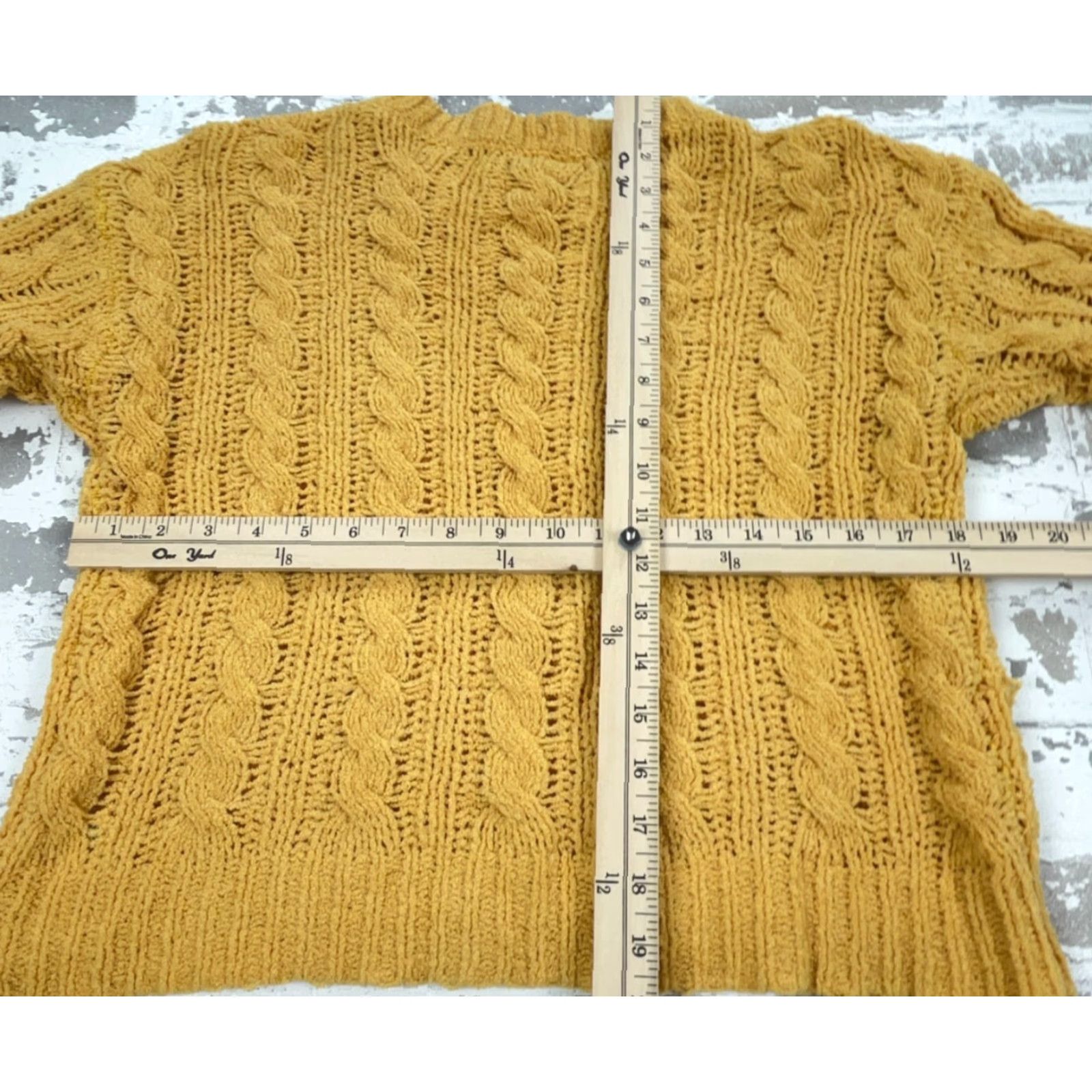 American Eagle Outfitters American Eagle Outfitters Sweater Women XS Yellow Chunky Cable Knit Crew Neck Pullover Casual Workwear Knit All Seasons Regular Small Business) Size XS / US 0-2 / IT 36-38 - 6 Thumbnail