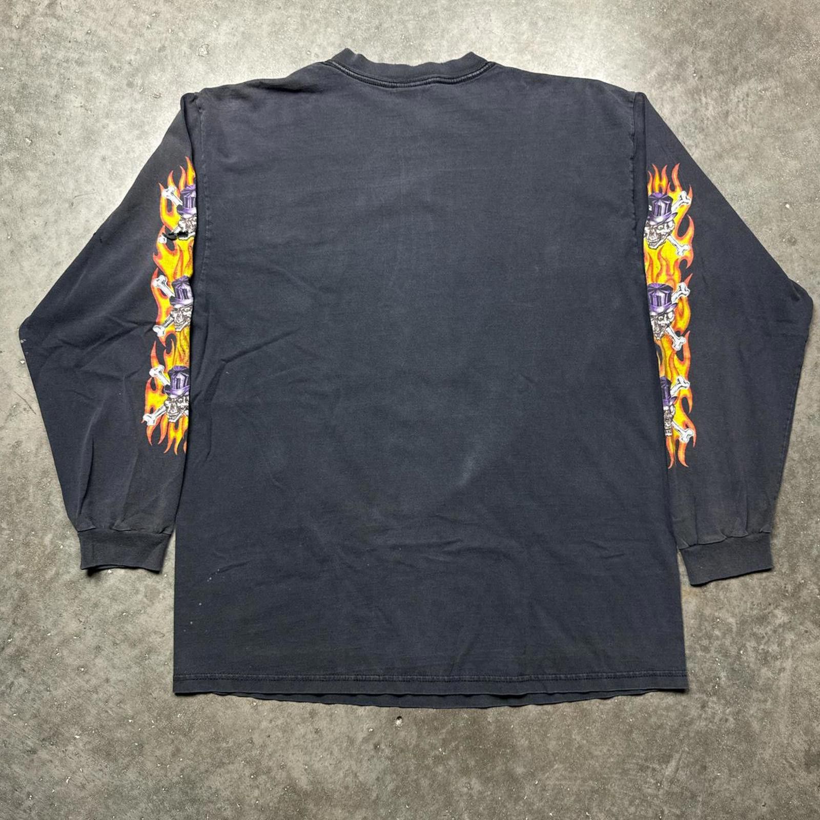 Other Six Flags Vodoo Skull Faded Flame Long Sleeves 90s T-Shirt Size L / US 10 / IT 46 - 6 Thumbnail
