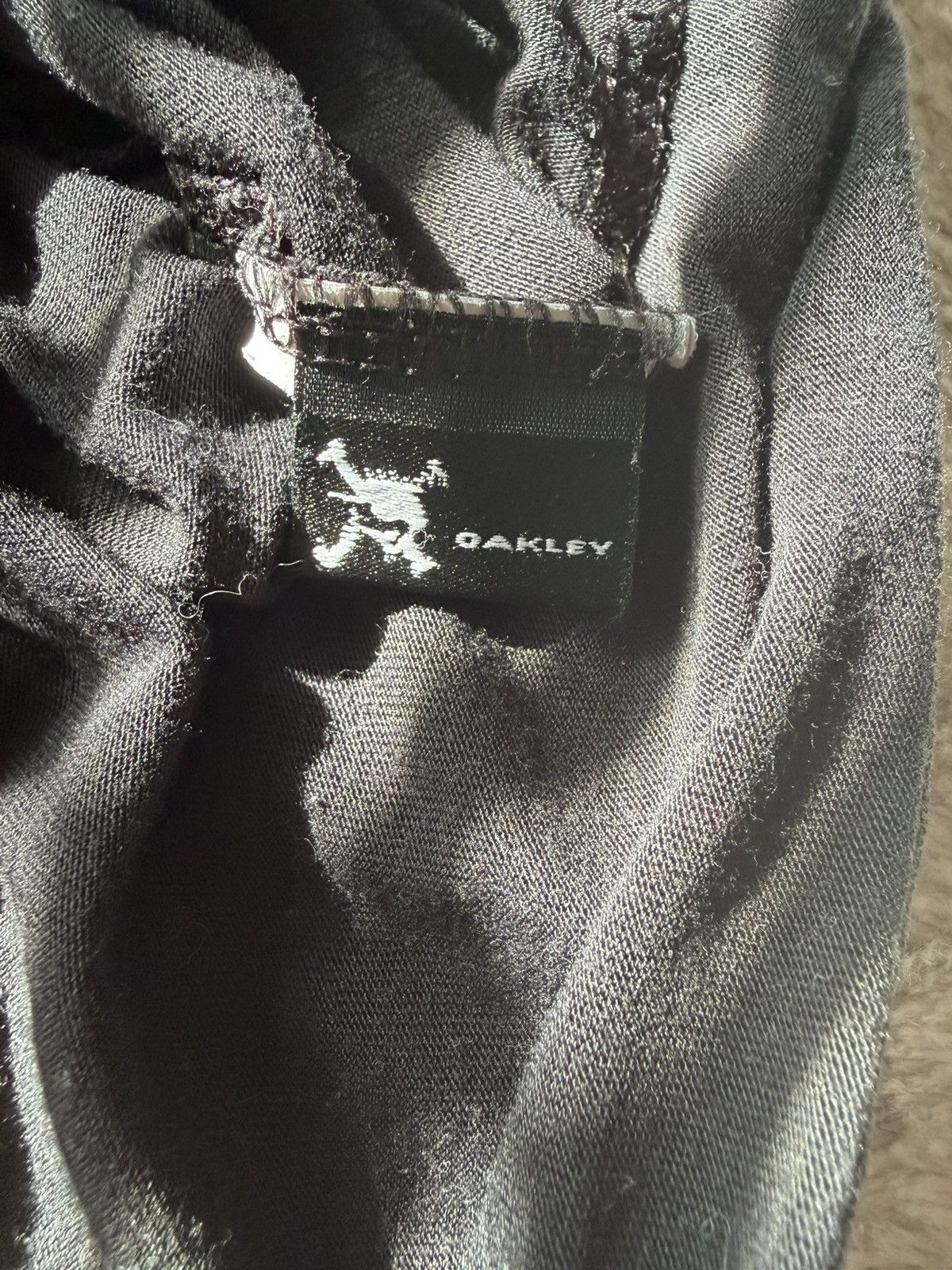 Oakley Oakley black and green t-shirt Size US M / EU 48-50 / 2 - 5 Thumbnail