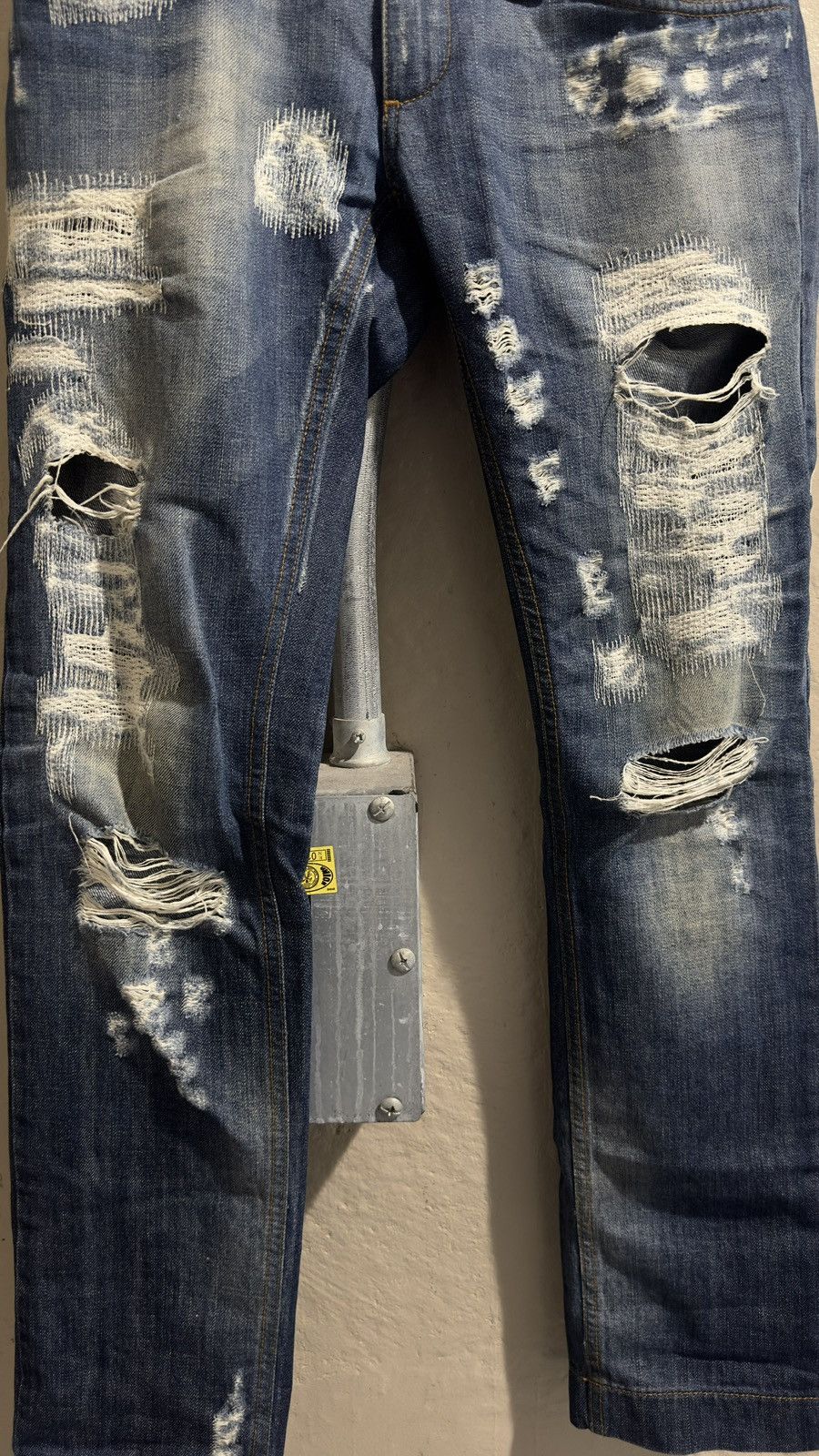 Dolce & Gabbana Dolce&Gabbana damage repair denim gold silver plaque Size US 30 / EU 46 - 4 Thumbnail