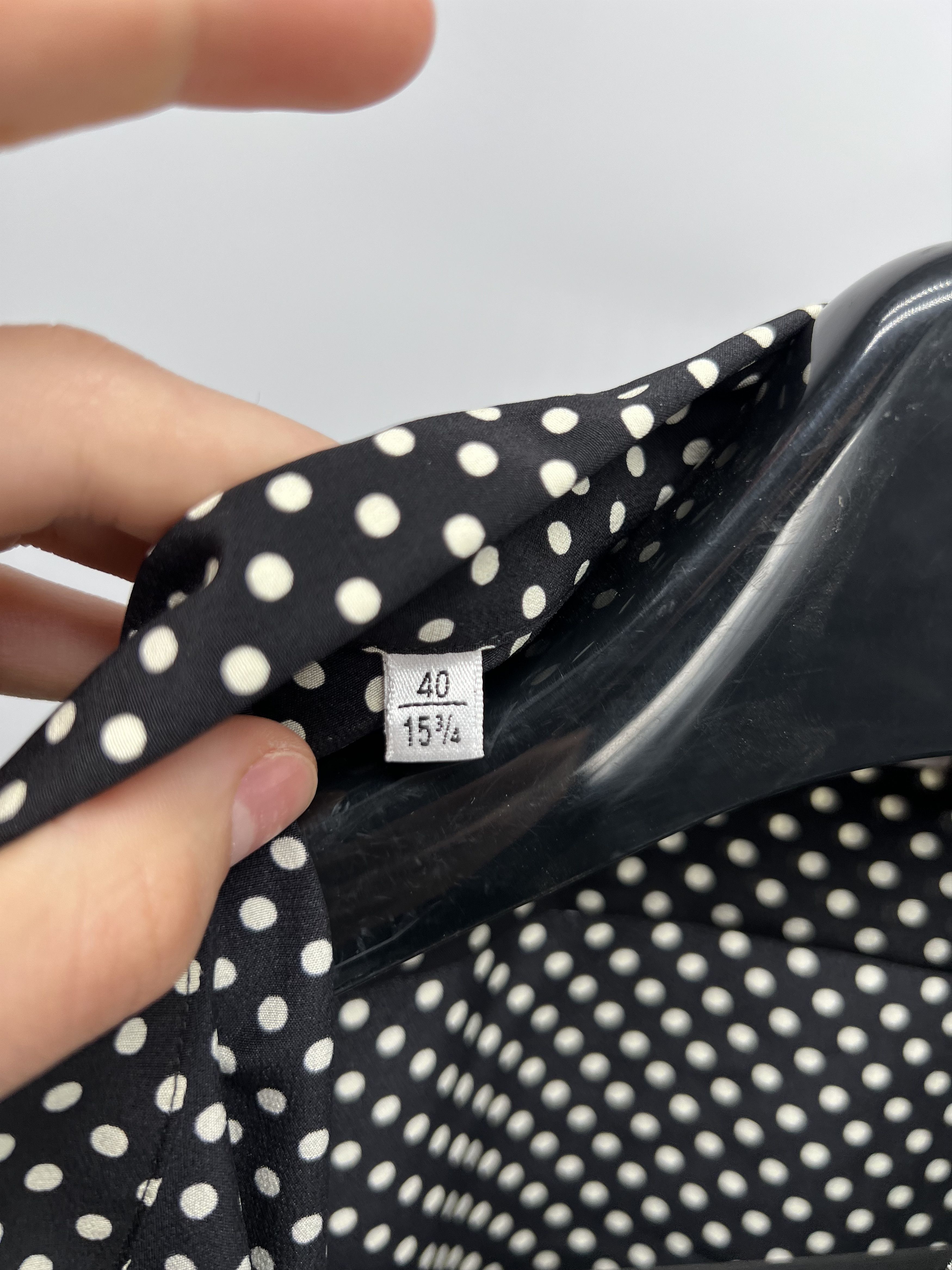 Saint Laurent Paris Saint Laurent polka Dot Silk Shirt Size 40 Size US M / EU 48-50 / 2 - 7 Thumbnail