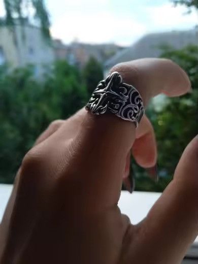 Japanese Brand Floral Square Continuous Pattern Engraving ( size 7/8) Size ONE SIZE - 7 Thumbnail